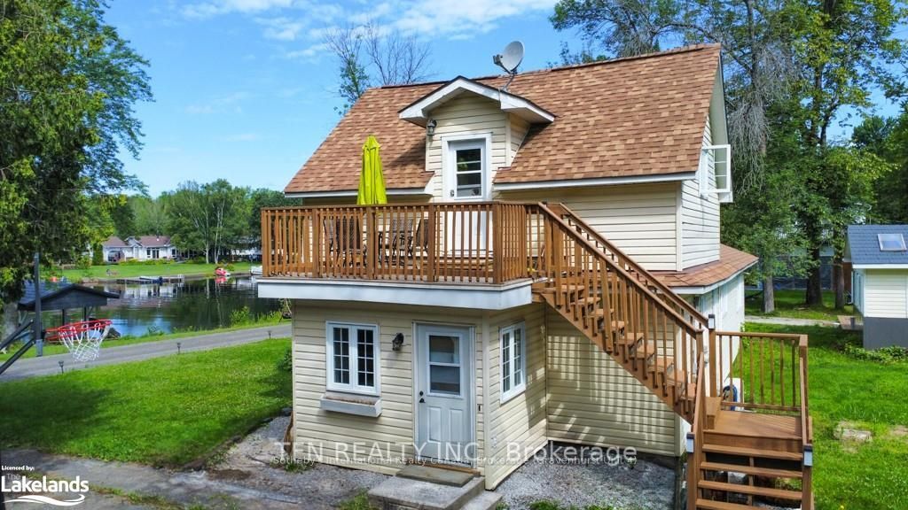 1502 CANNING Road 3, Gravenhurst, ON N3L 3E2