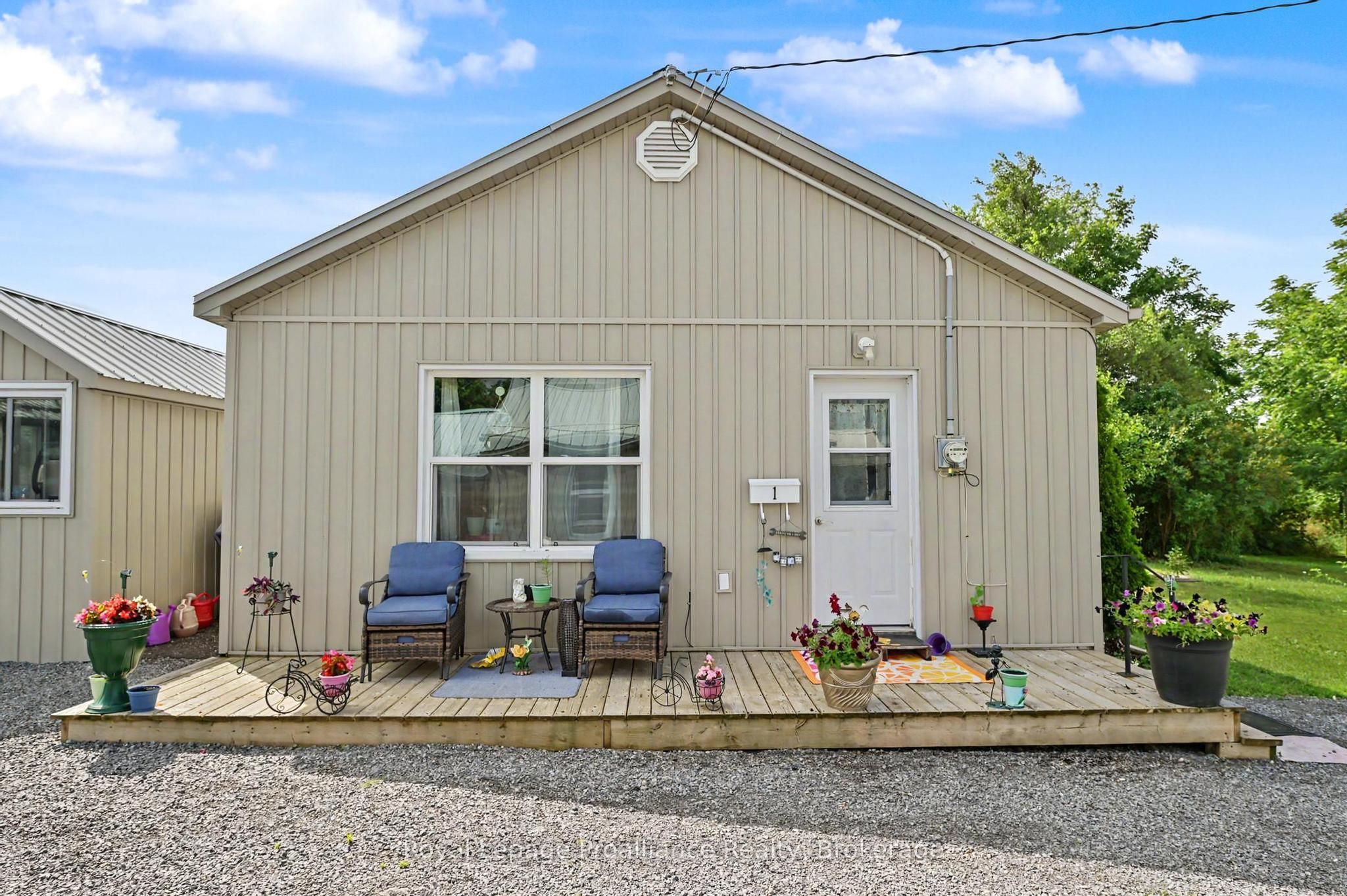 1, 1A, 3, & 3A Ramsay Avenue, Quinte West, ON K8V 2P4 photo 2