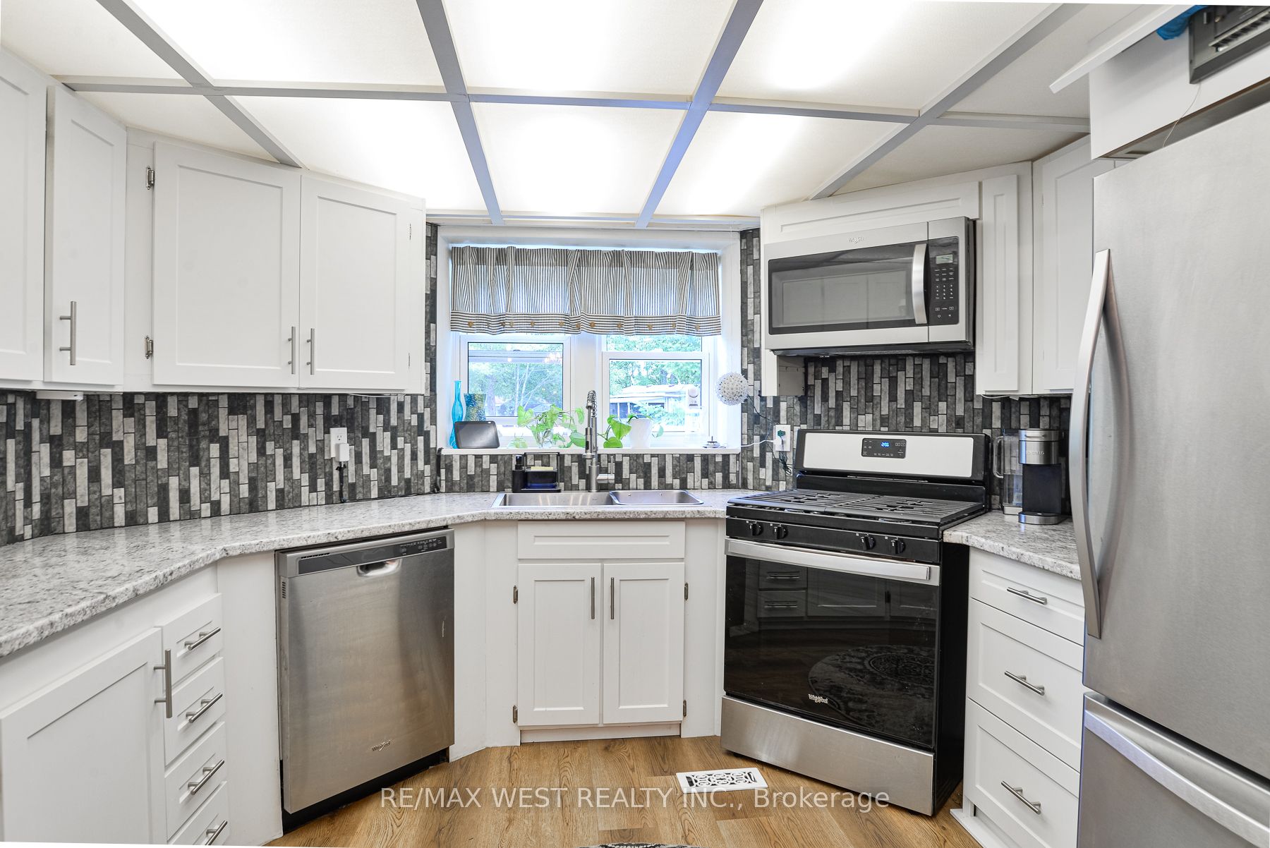 1007 Racoon Road 100, Gravenhurst, ON P1P 0C4 photo 4