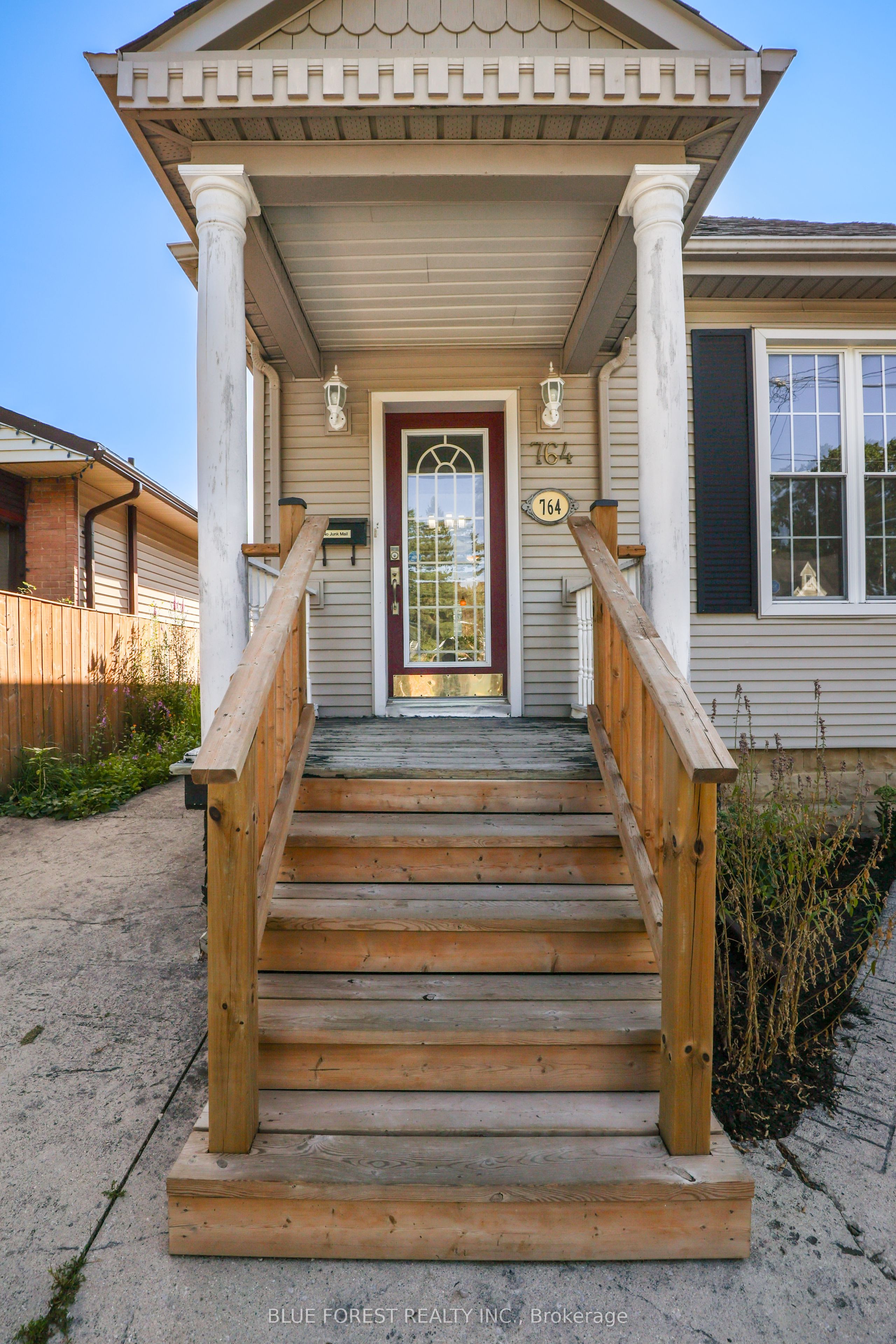 764 Curry Street, London East, ON N5Y 1N6 photo 4