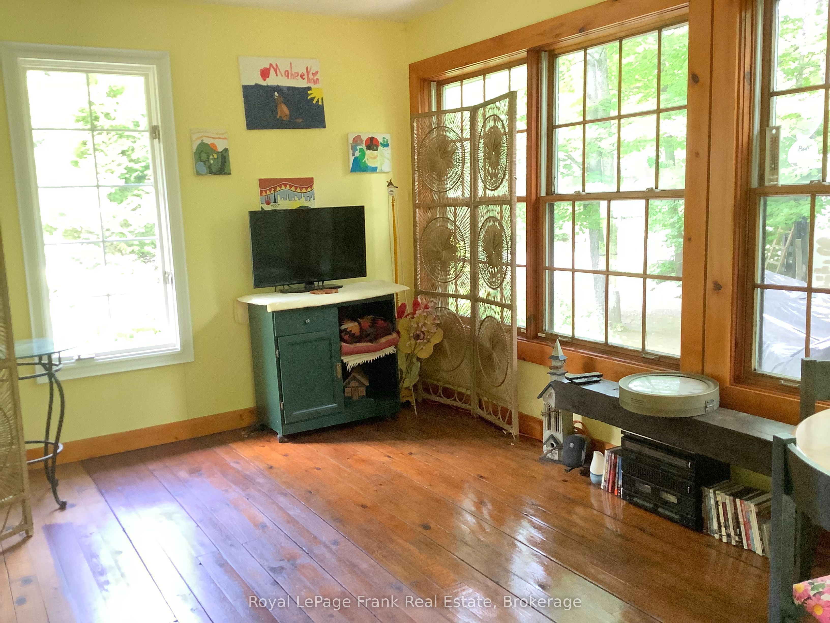 1110 Hagen Road, Highlands East, ON K0L 2A0 photo 2