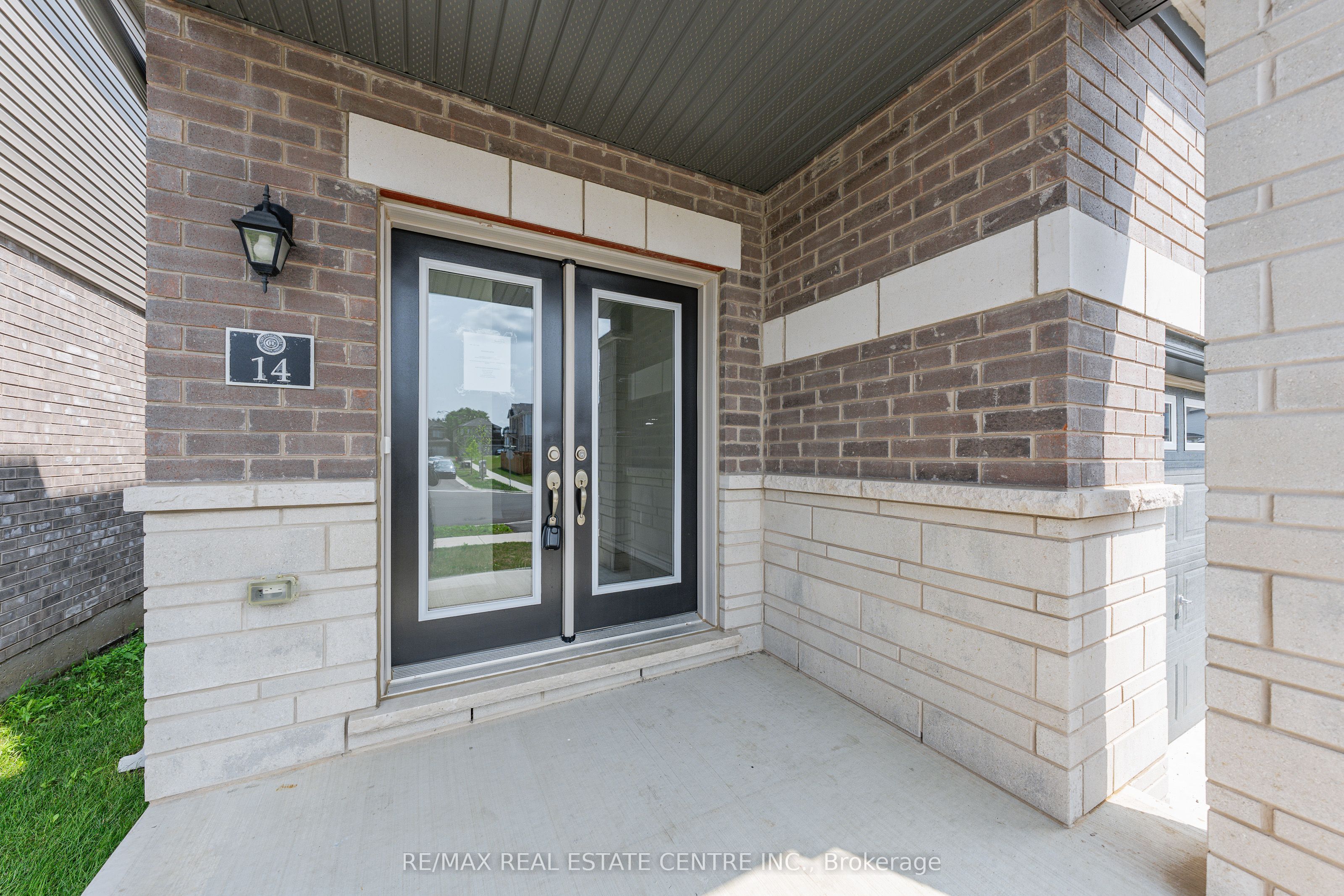 14 Heming Street, Brant, ON N3L 0M5 photo 5