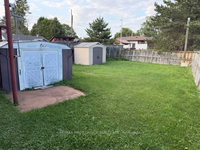 168 Windsor Street, Thunder Bay, ON P7B 1V3 photo 3