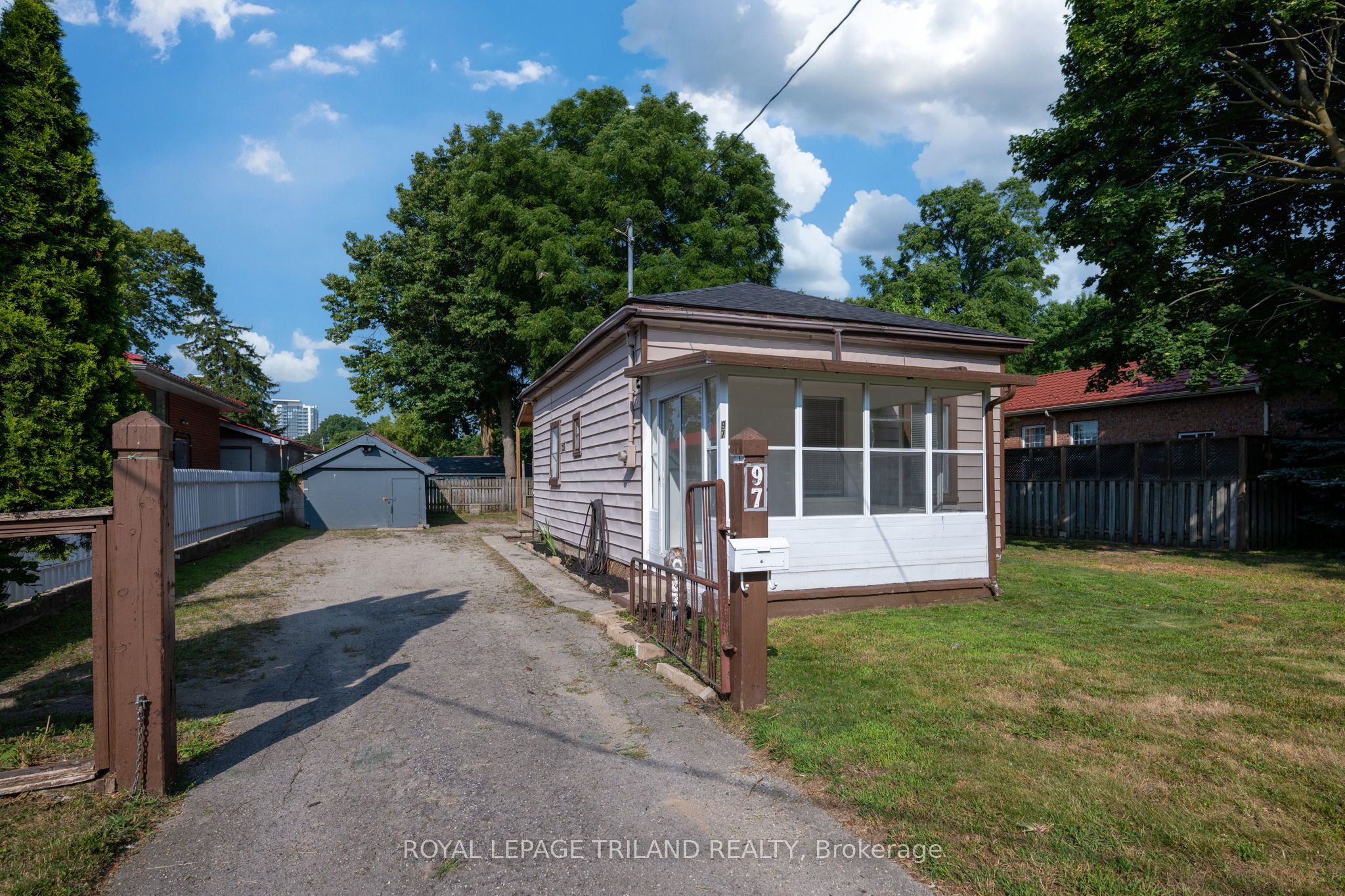 97 William Street, London East, ON N6B 3B2 photo 2