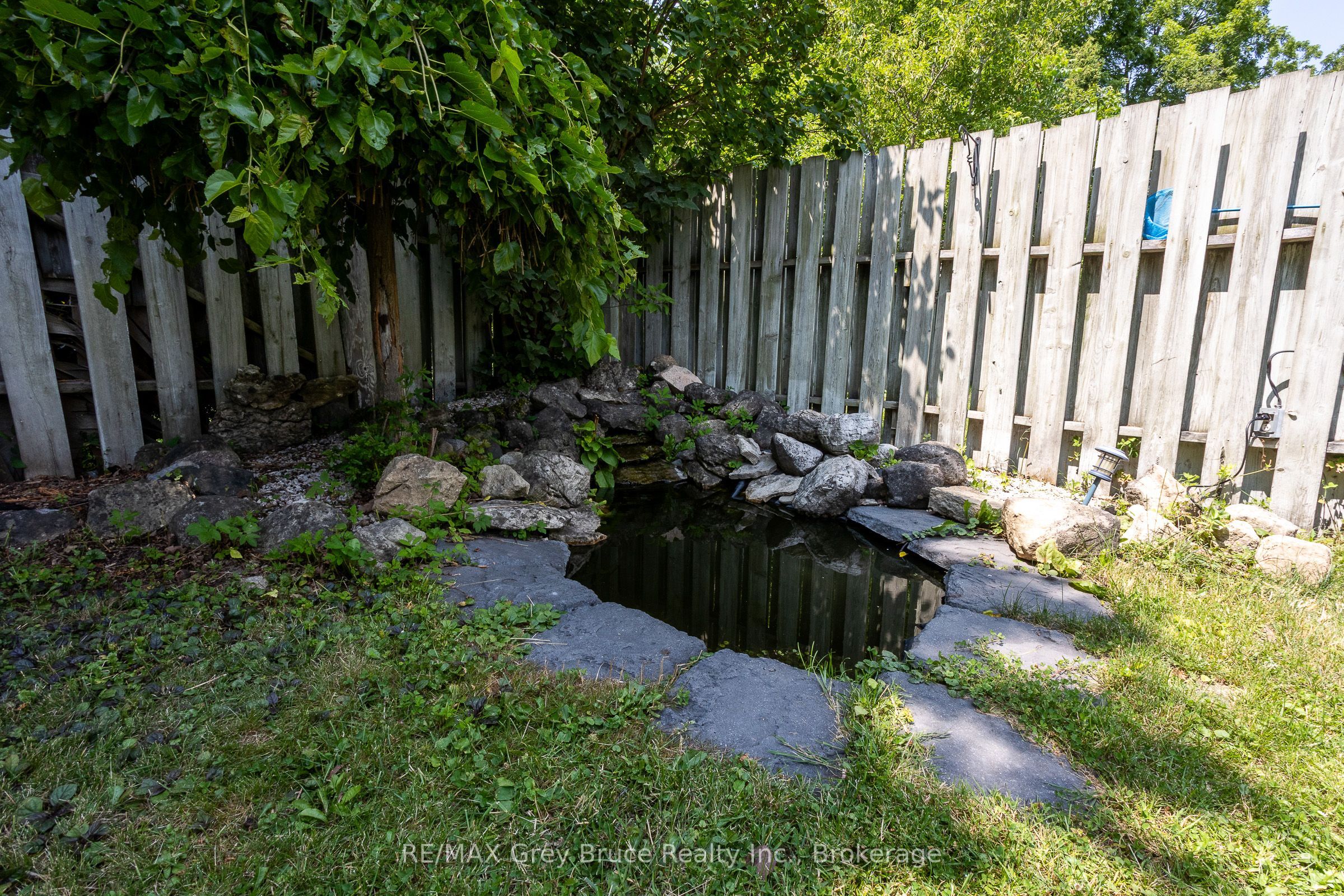 1110 2nd Avenue W, Owen Sound, ON N4K 4N2 photo 3