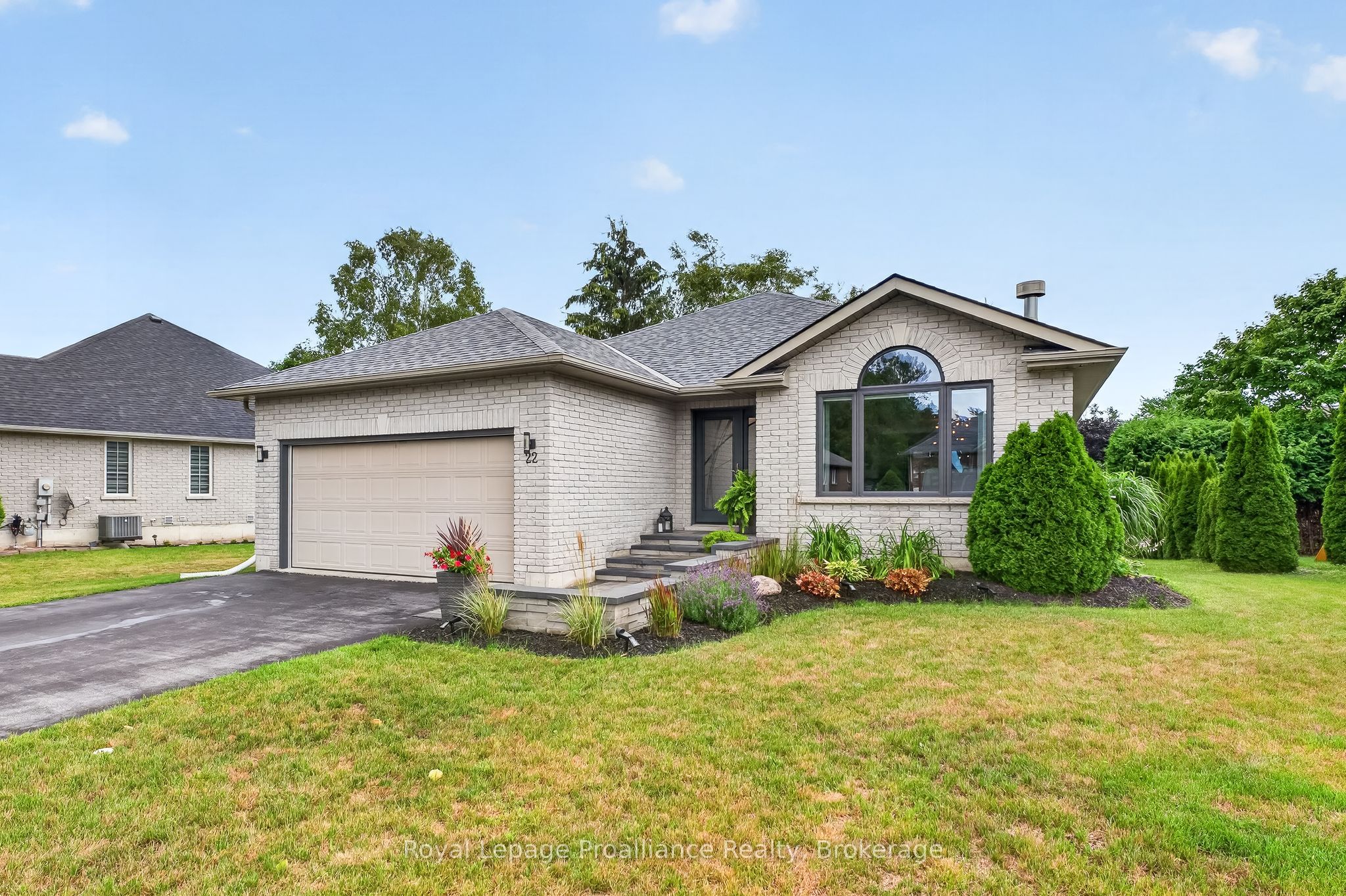 22 Iroquois Avenue, Brighton, ON K0K 1H0 photo 2