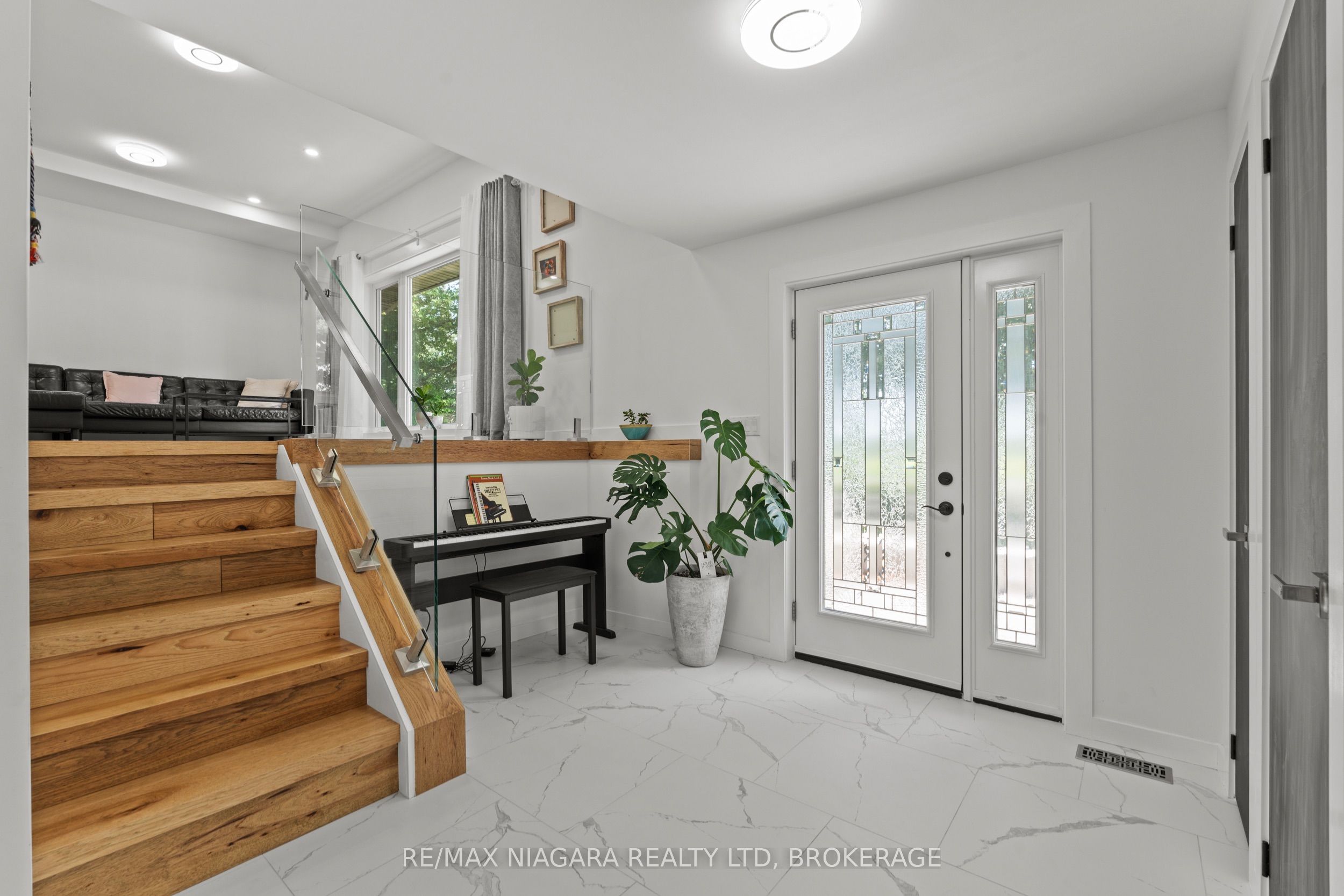 1546 Nigh Road, Fort Erie, ON L2A 5M4 photo 5