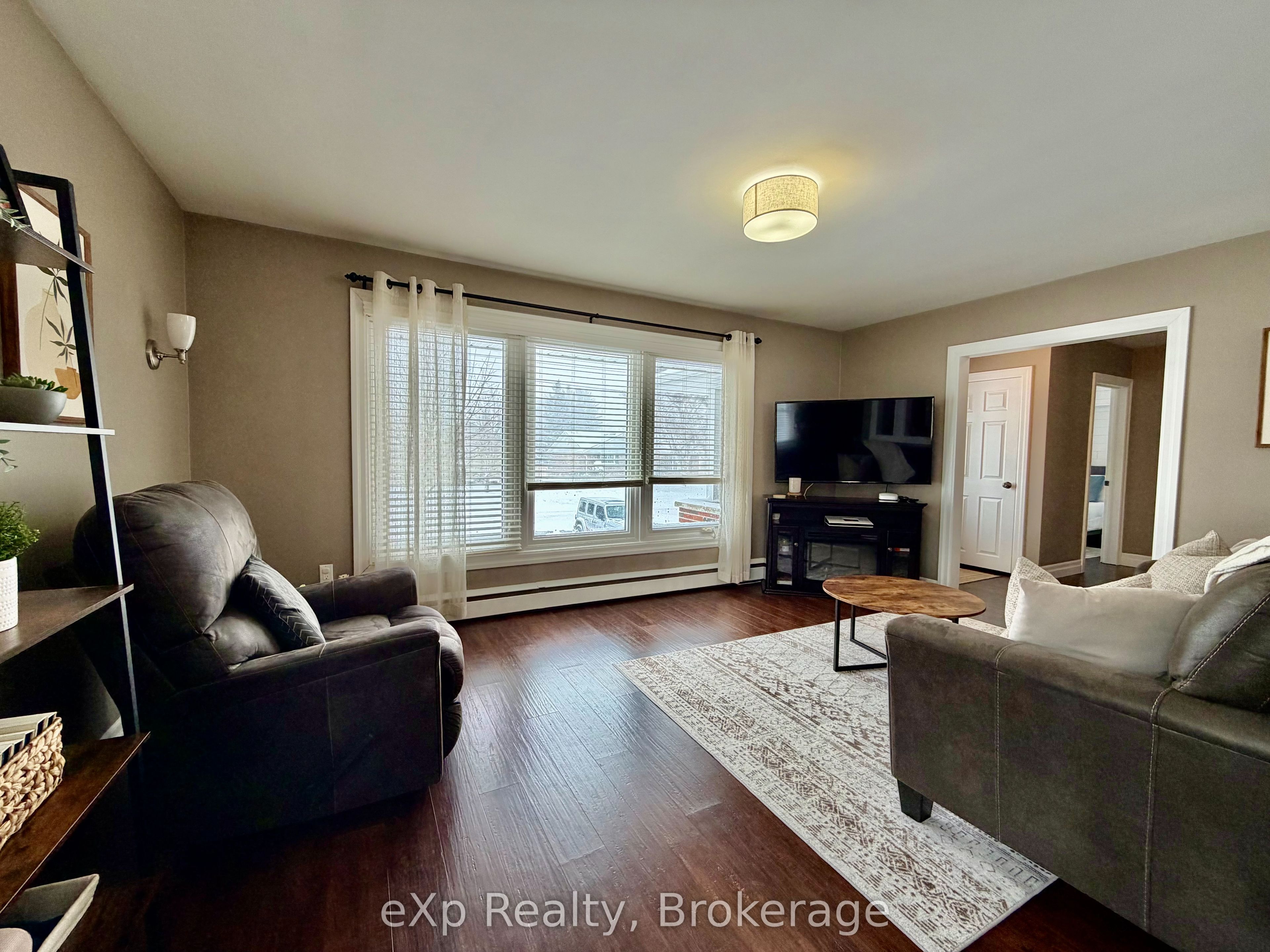 13 BROWNS Avenue, Brockton, ON N0G 2V0 photo 5