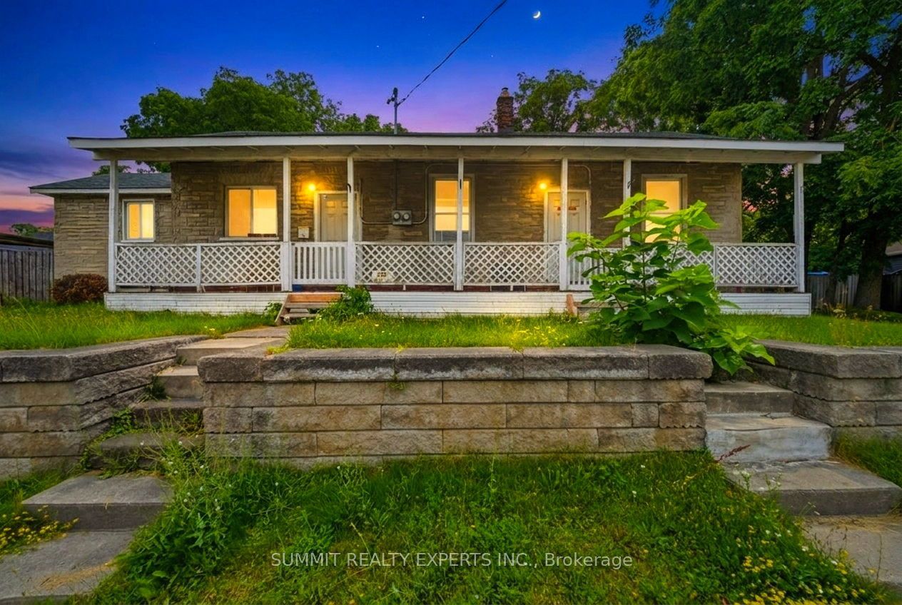 225 Ainsile Street S, Cambridge, ON N1R 3L2