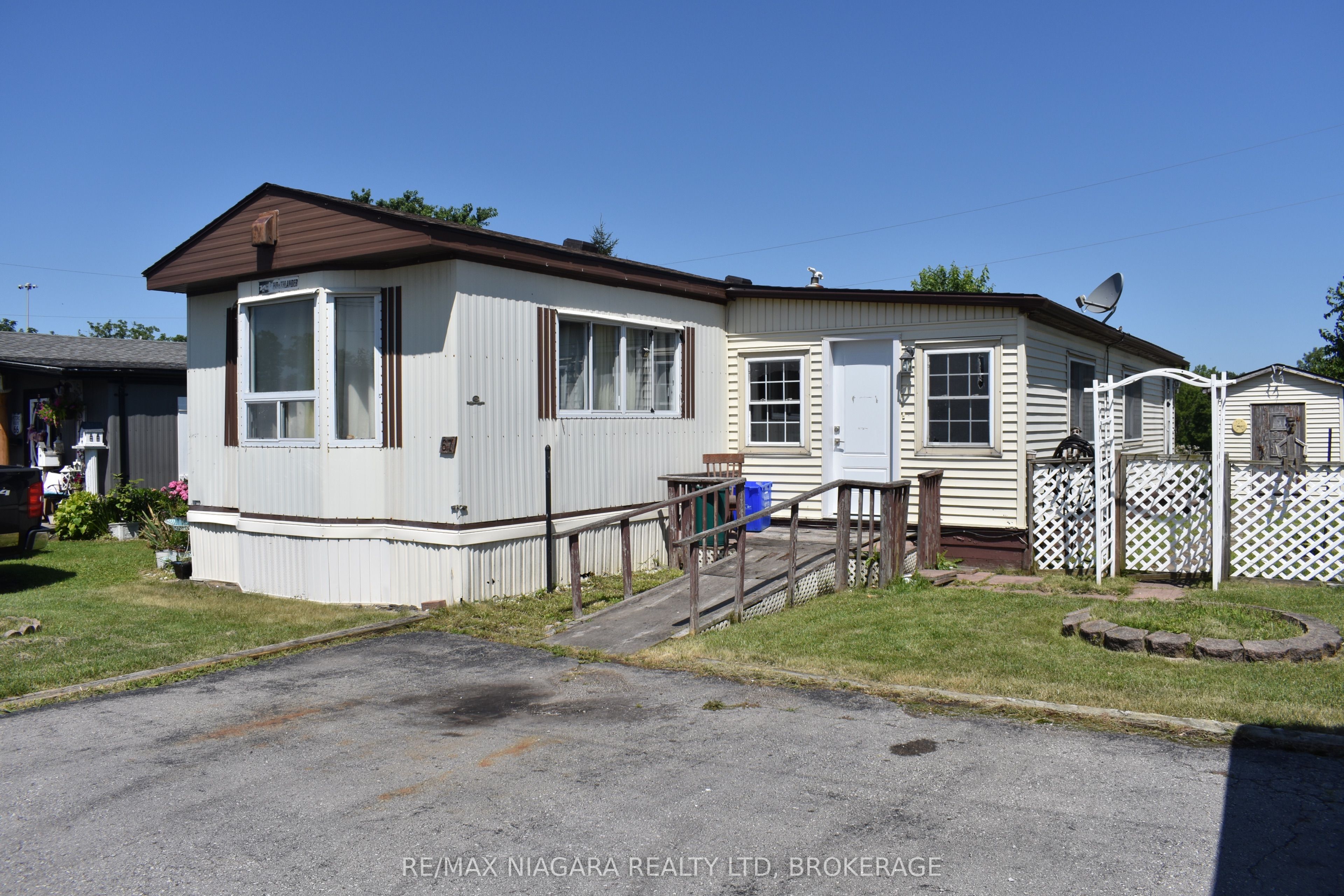 2175 Mewburn Road 67, Niagara Falls, ON L2J 0A6 photo 3