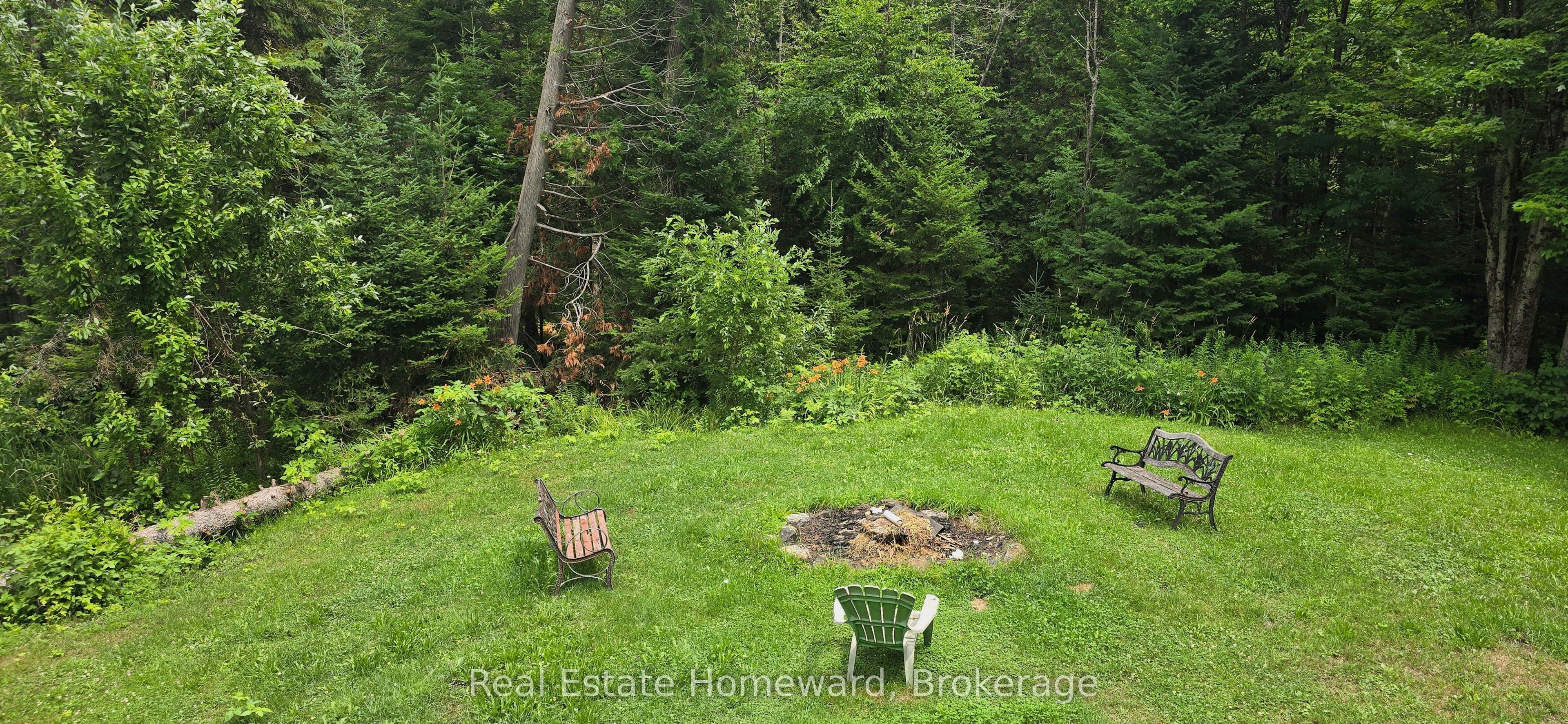 2896 Brunel Road N, Huntsville, ON P1H 2J3 photo 5