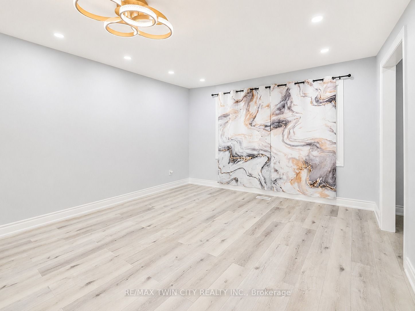 117 Markwood Drive 1 (upper), Kitchener, ON N2M 2H3 photo 4