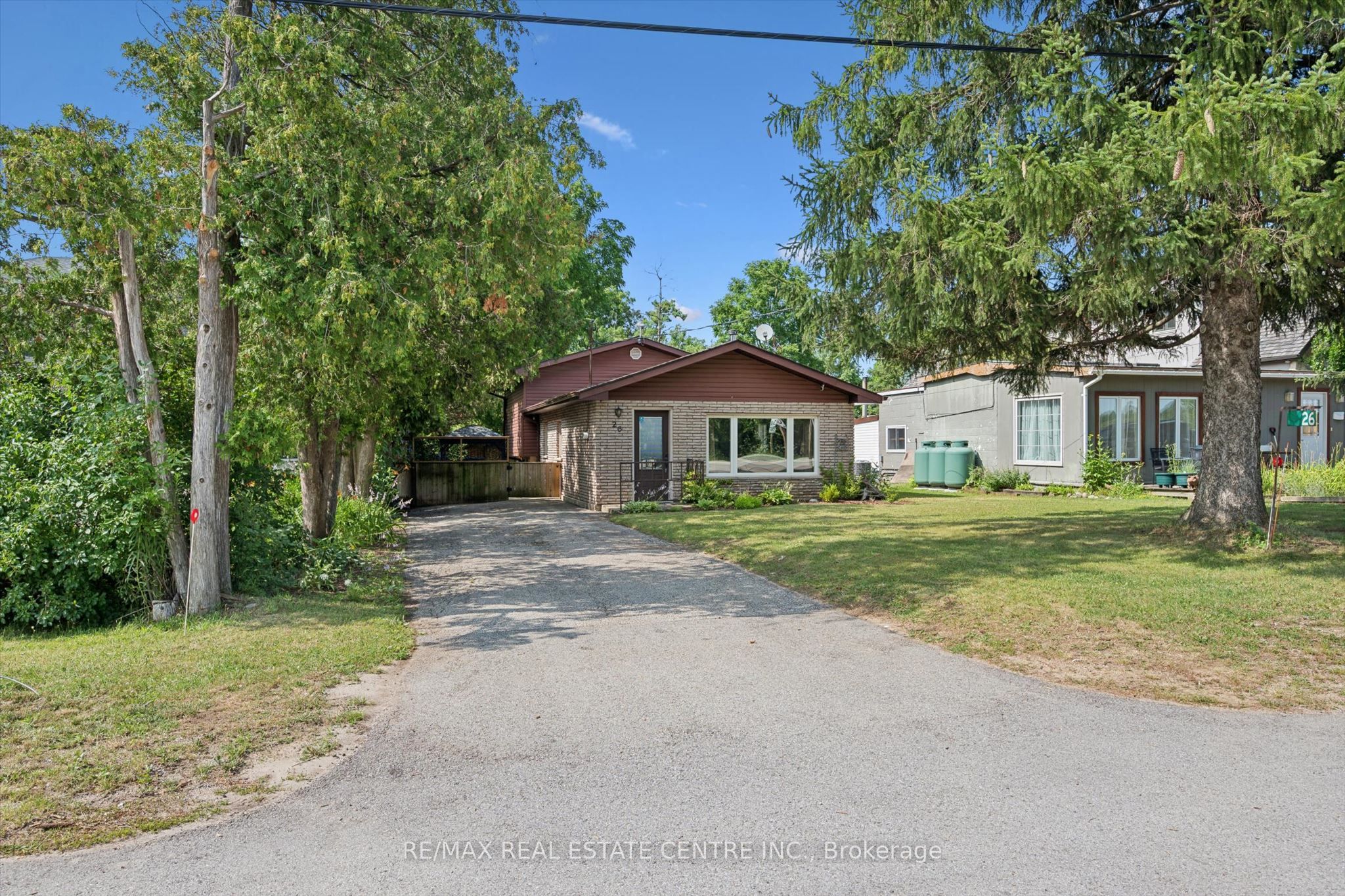 26 Lake Road, Cambridge, ON N3C 2V4