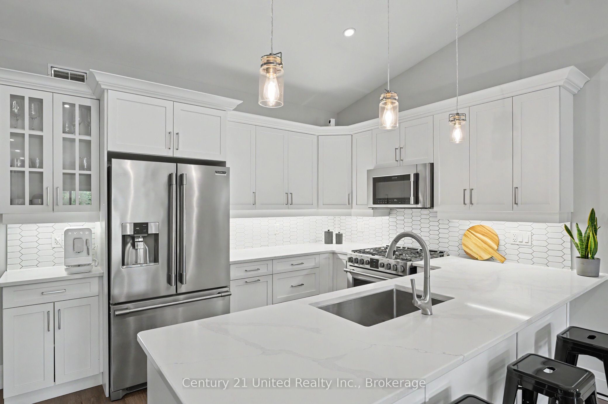 606 Settlers Ridge, Peterborough, ON K9L 0G3 photo 4