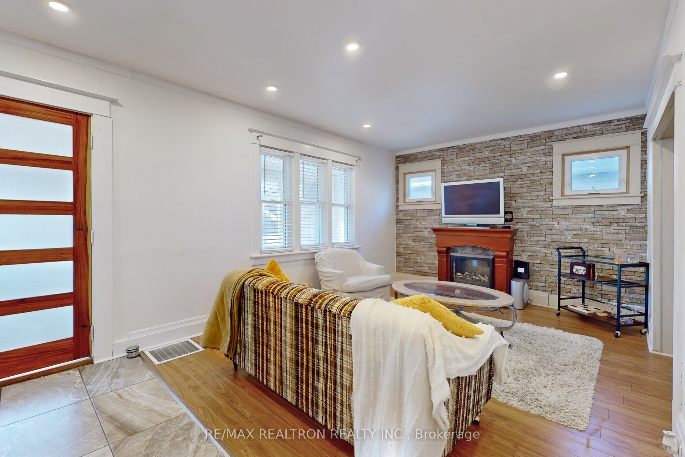 14 Myrtle Avenue, Welland, ON L3B 2A9 photo 3