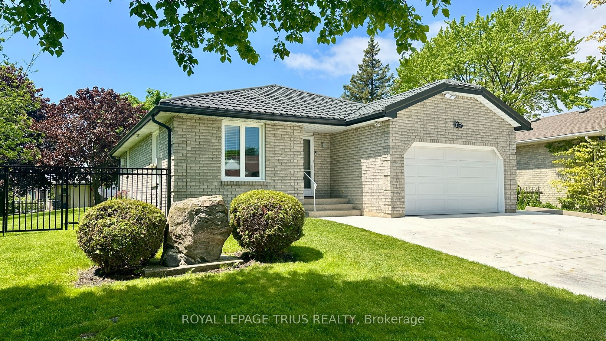 1 Edenridge Drive, Haldimand, ON N0A 1S0 photo 2