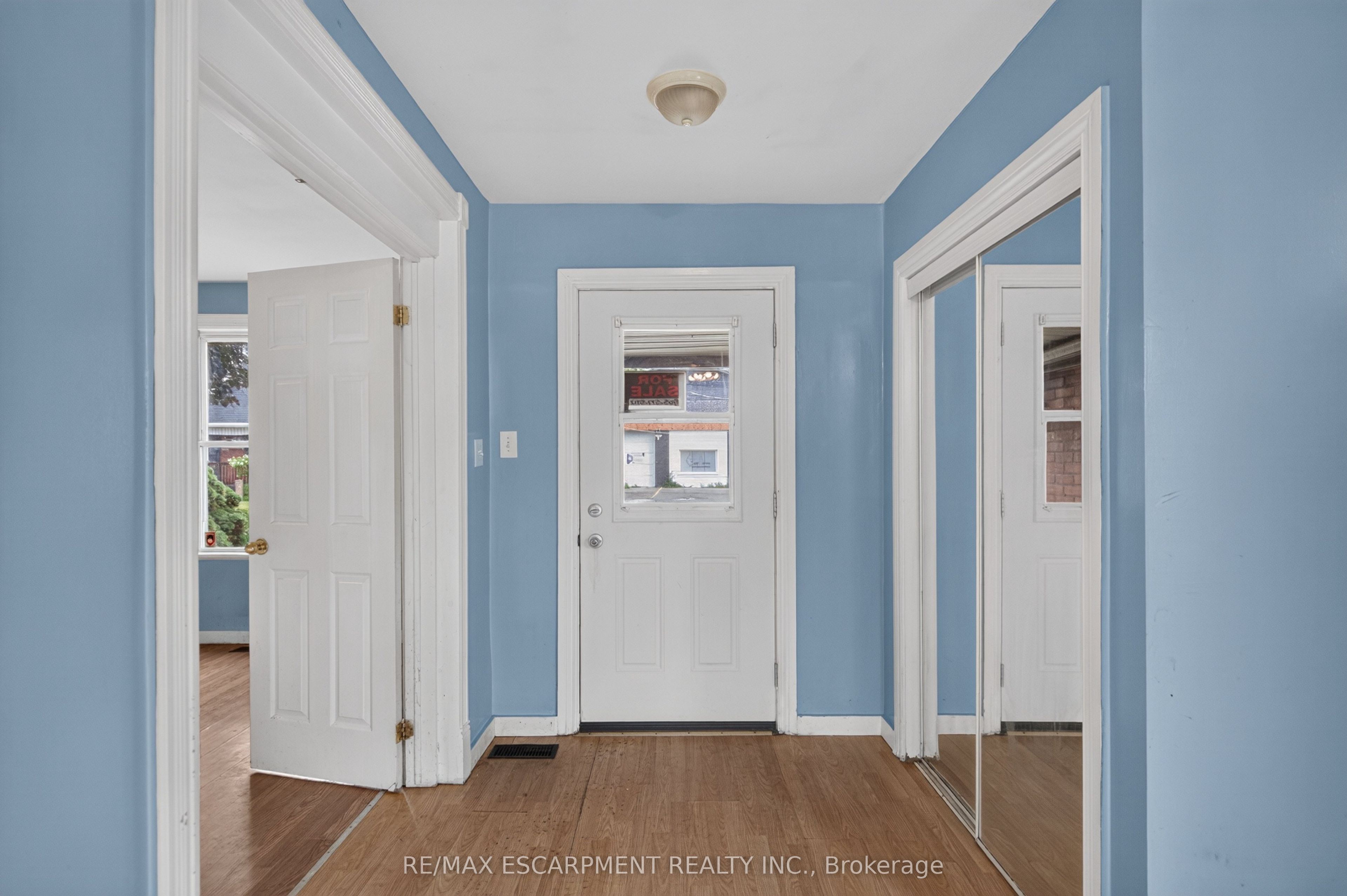 250 Murray Street, Brantford, ON N3S 5S3 photo 4