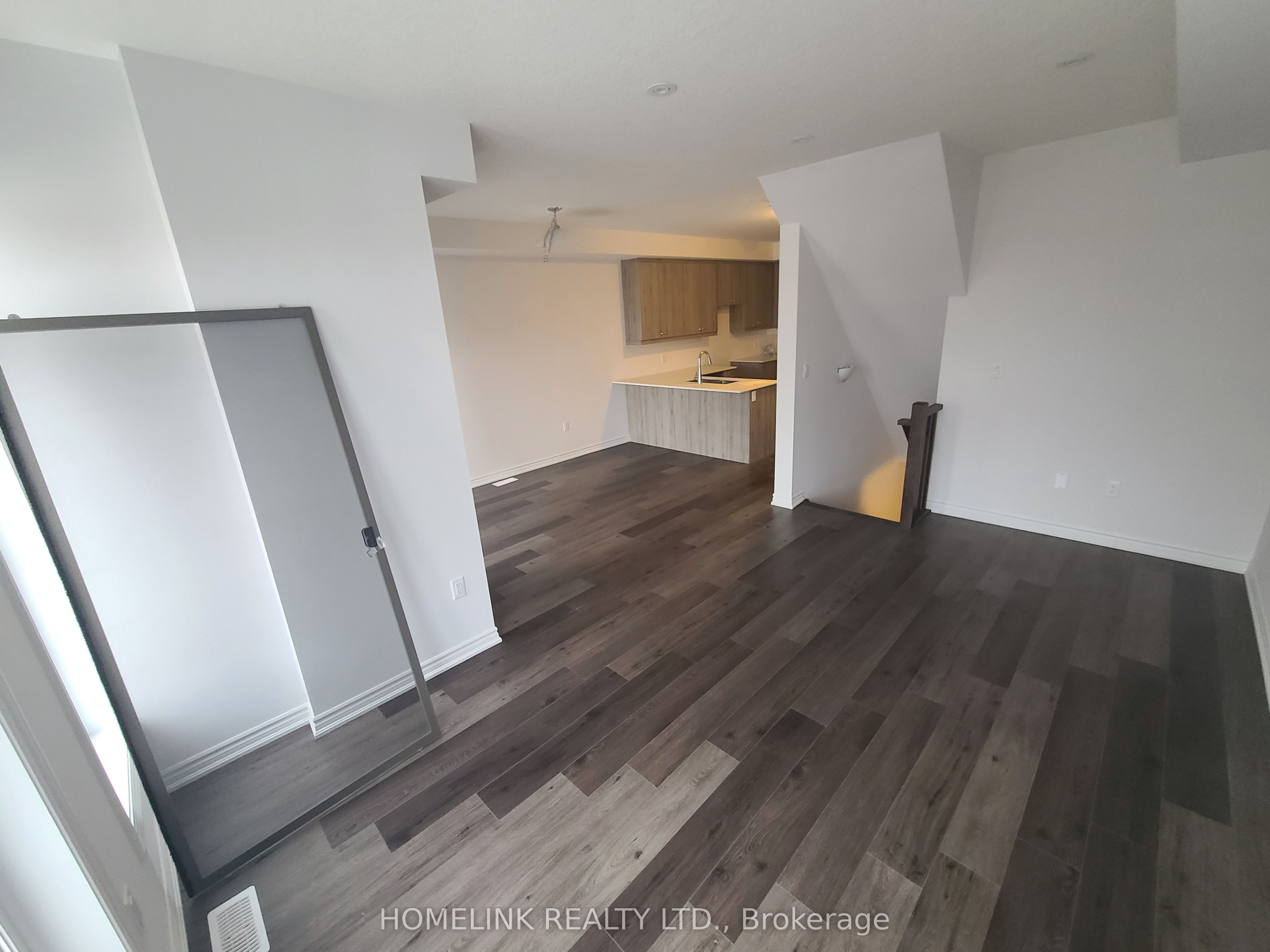 61 Soho Street 121, Hamilton, ON L8J 2R5 photo 5