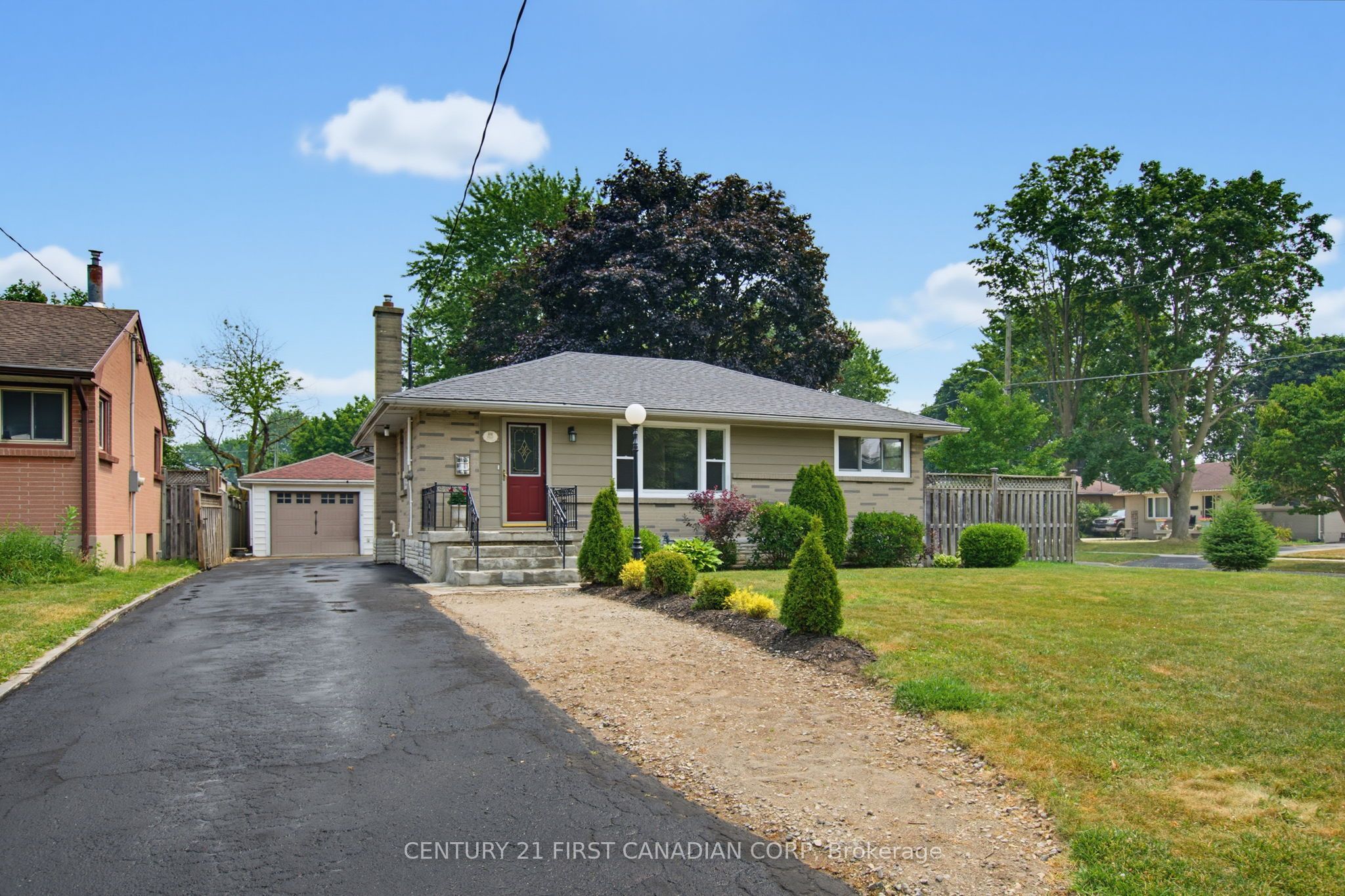 216 Winnipeg Street, London East, ON N5W 4T9 photo 3