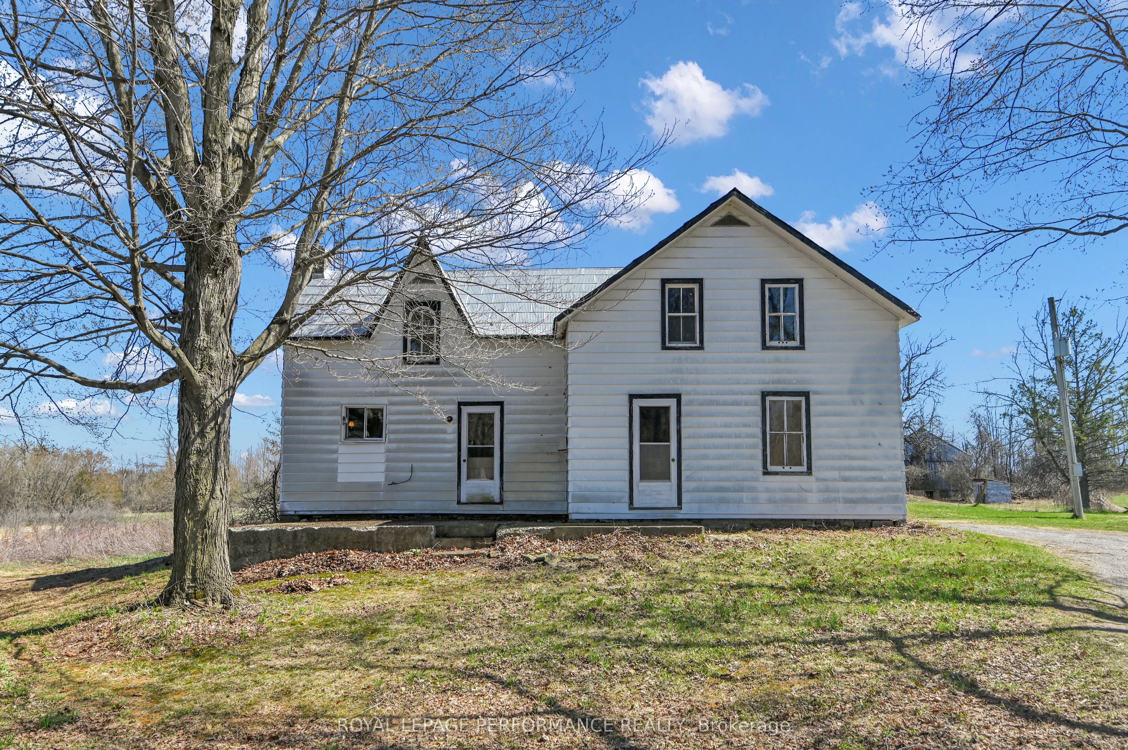 2421 Buckwheat Road W, Edwardsburgh/Cardinal, ON K0E 1X0 photo 2