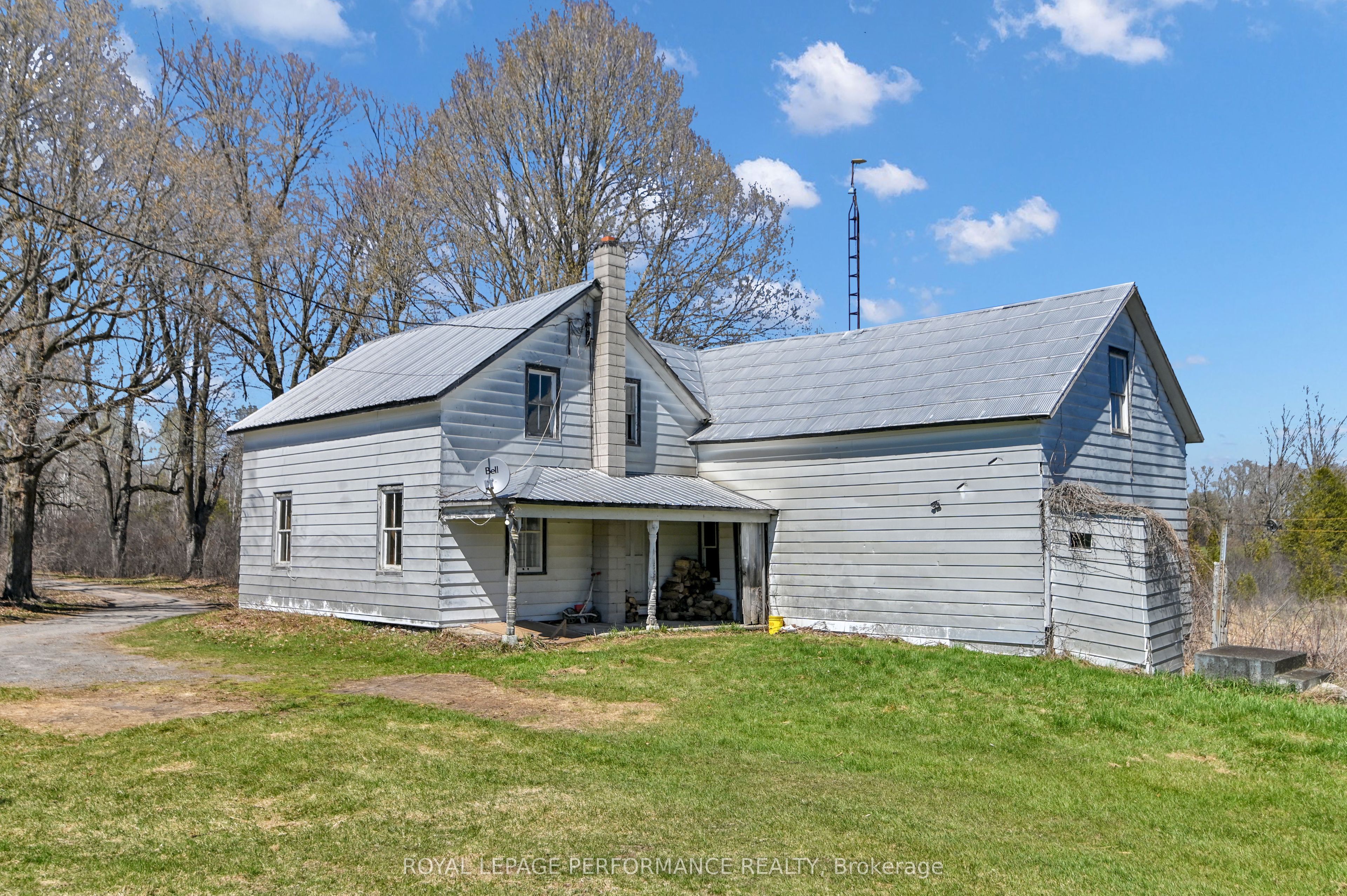 2421 Buckwheat Road W, Edwardsburgh/Cardinal, ON K0E 1X0 photo 4
