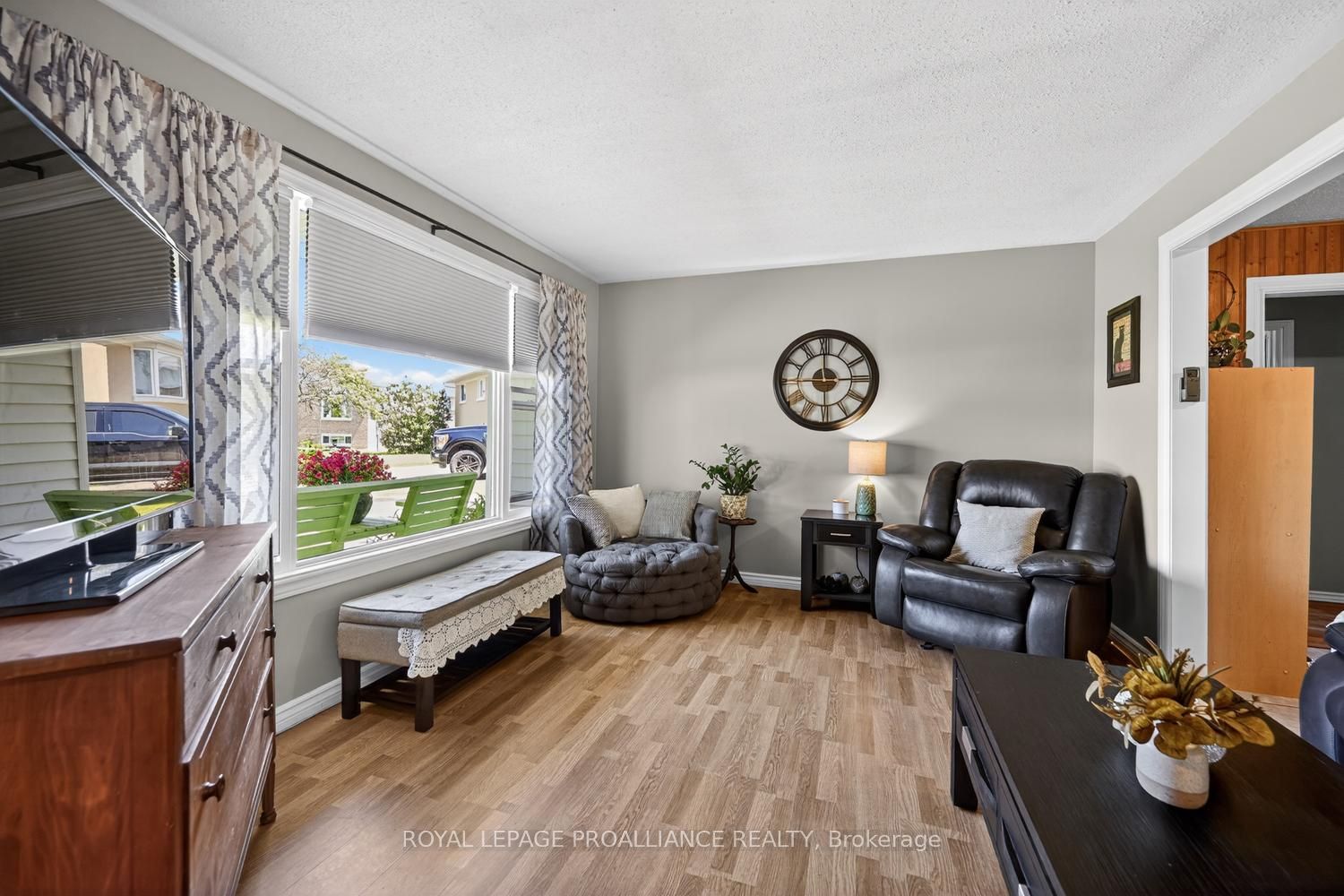 913 George Street, Edwardsburgh/Cardinal, ON K0E 1E0 photo 4