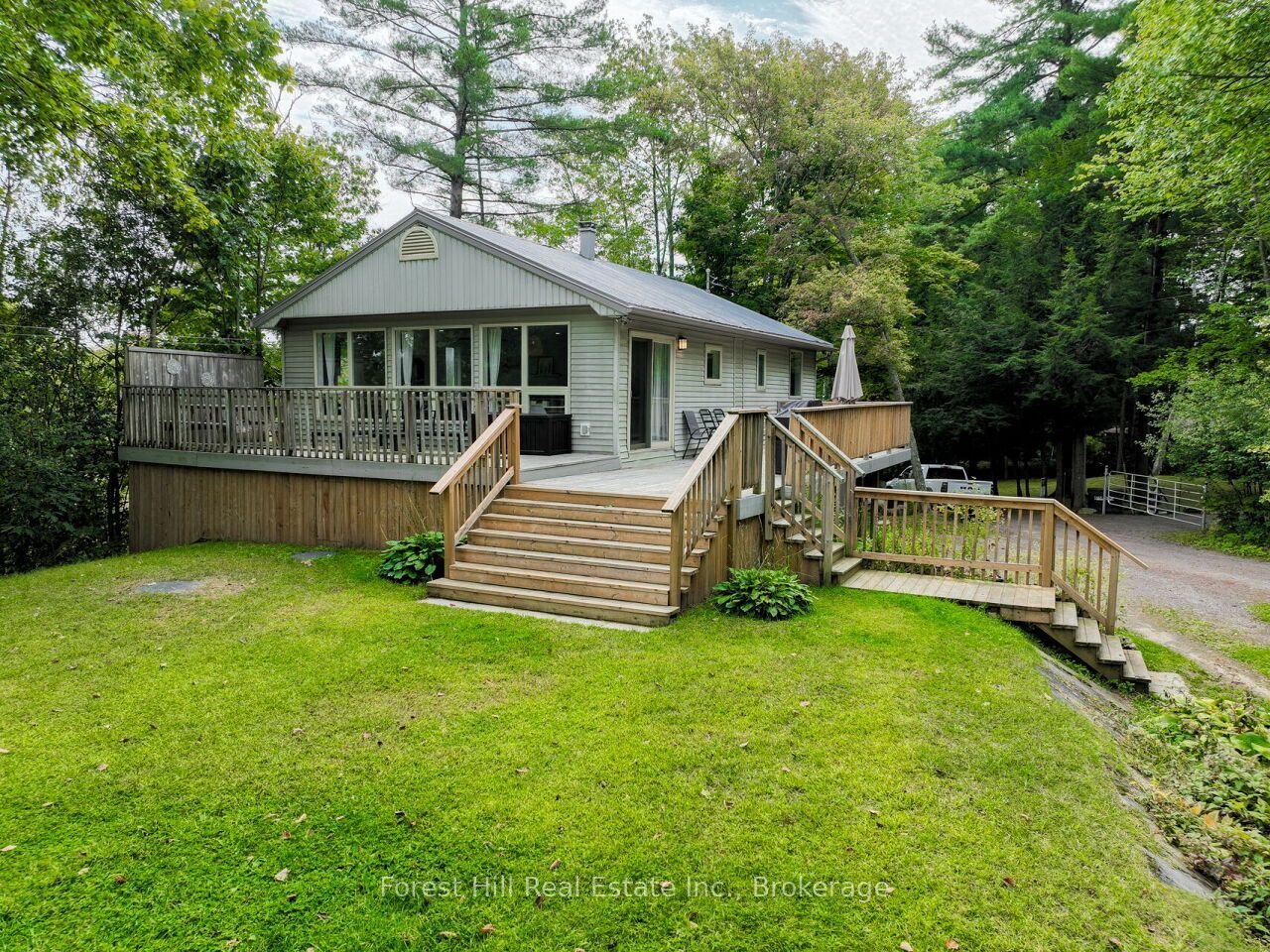 1006 Youngs Road #8, Muskoka Lakes, ON P0B 1J0