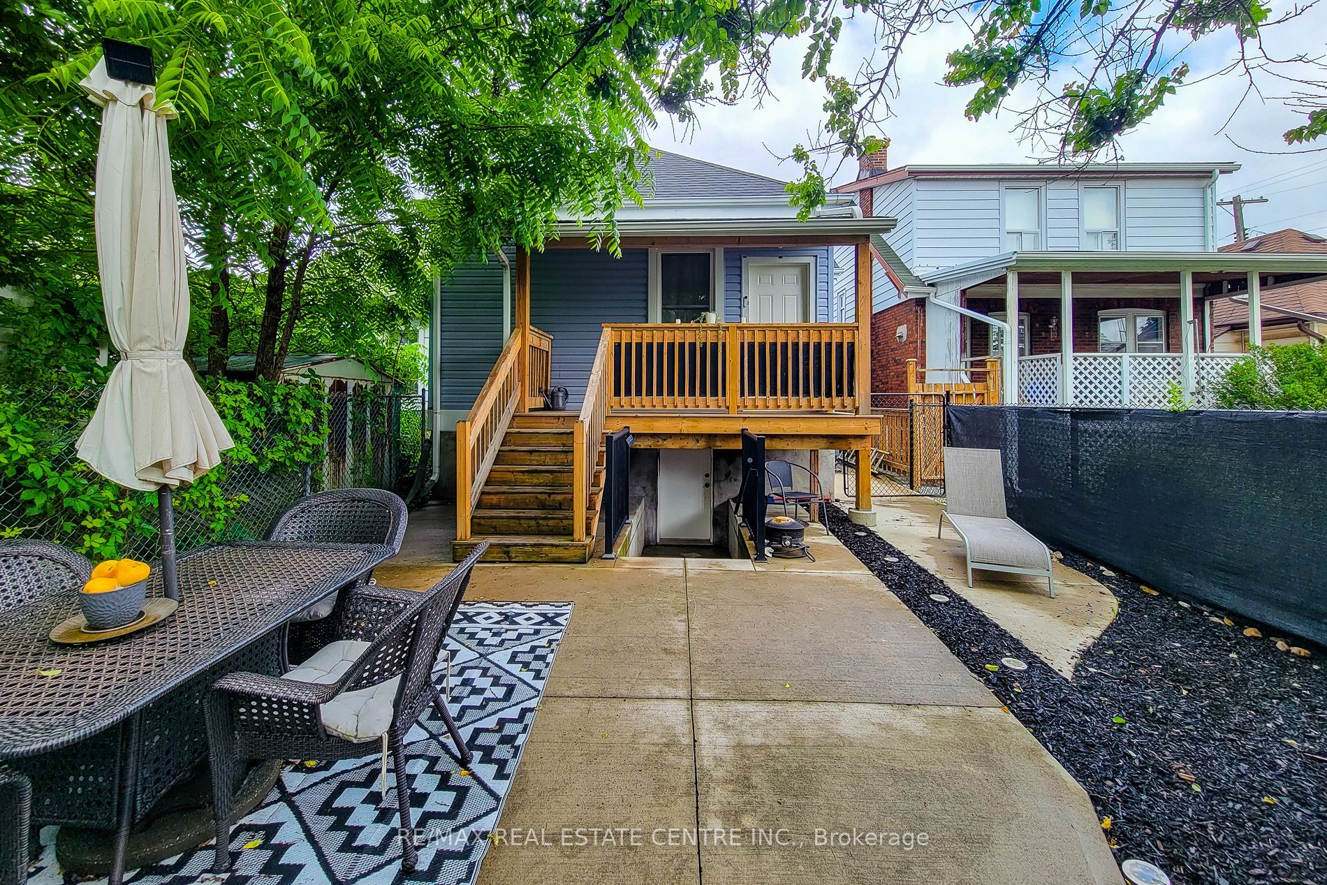 58 East 22nd Street, Hamilton, ON L8V 2V3 photo 5
