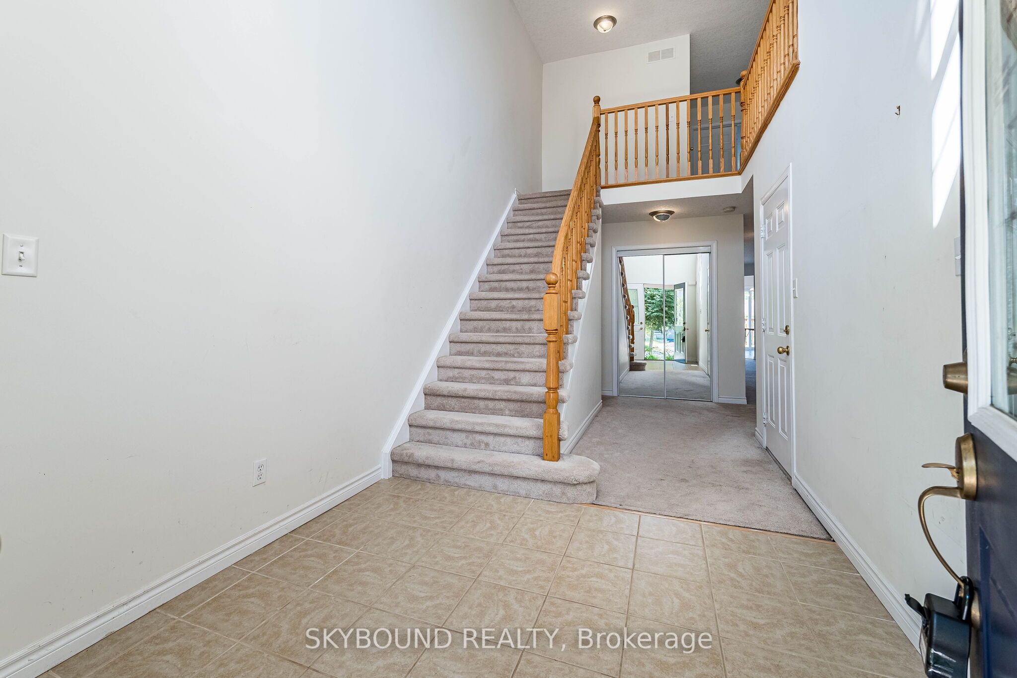 735 Karlsfeld Road, Waterloo, ON N2T 2W4 photo 3