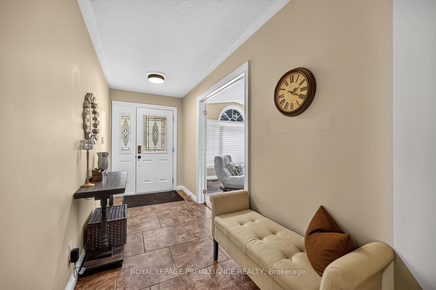 1099 Bridlewood Drive, Brockville, ON K6V 7G2 photo 3