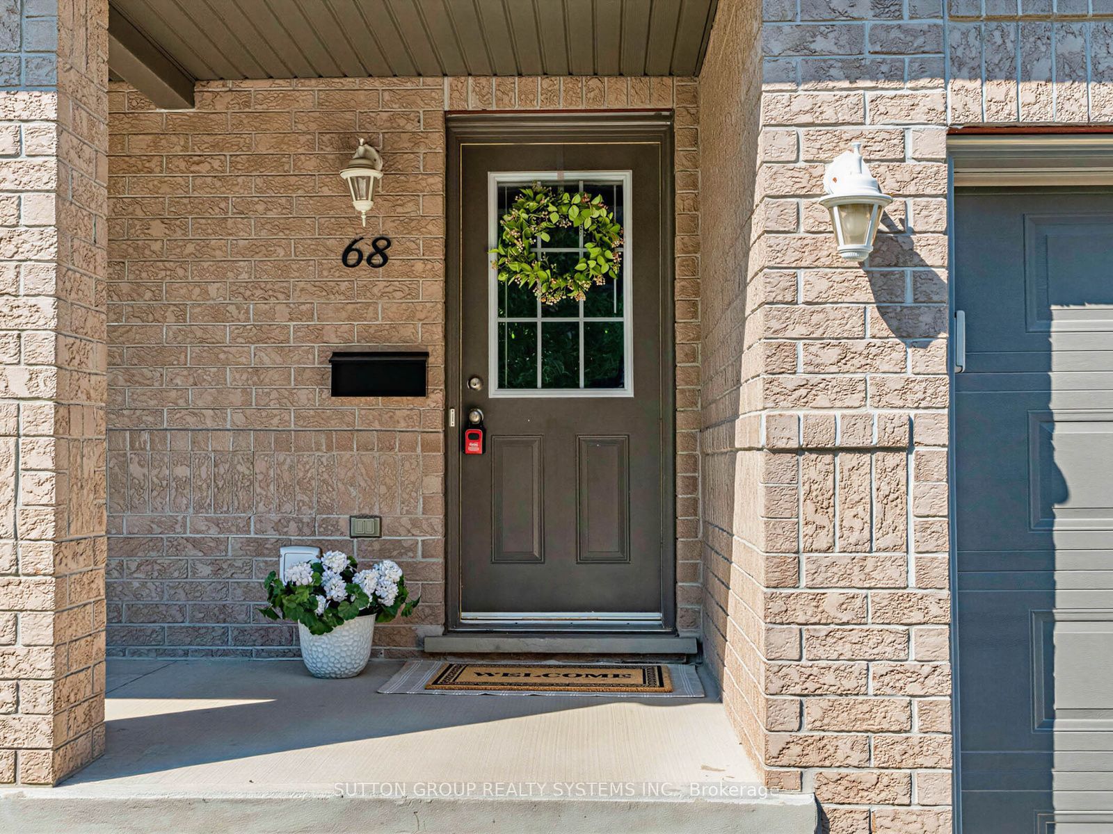 30 Vaughan Street 68, Guelph, ON N1G 0B8 photo 2