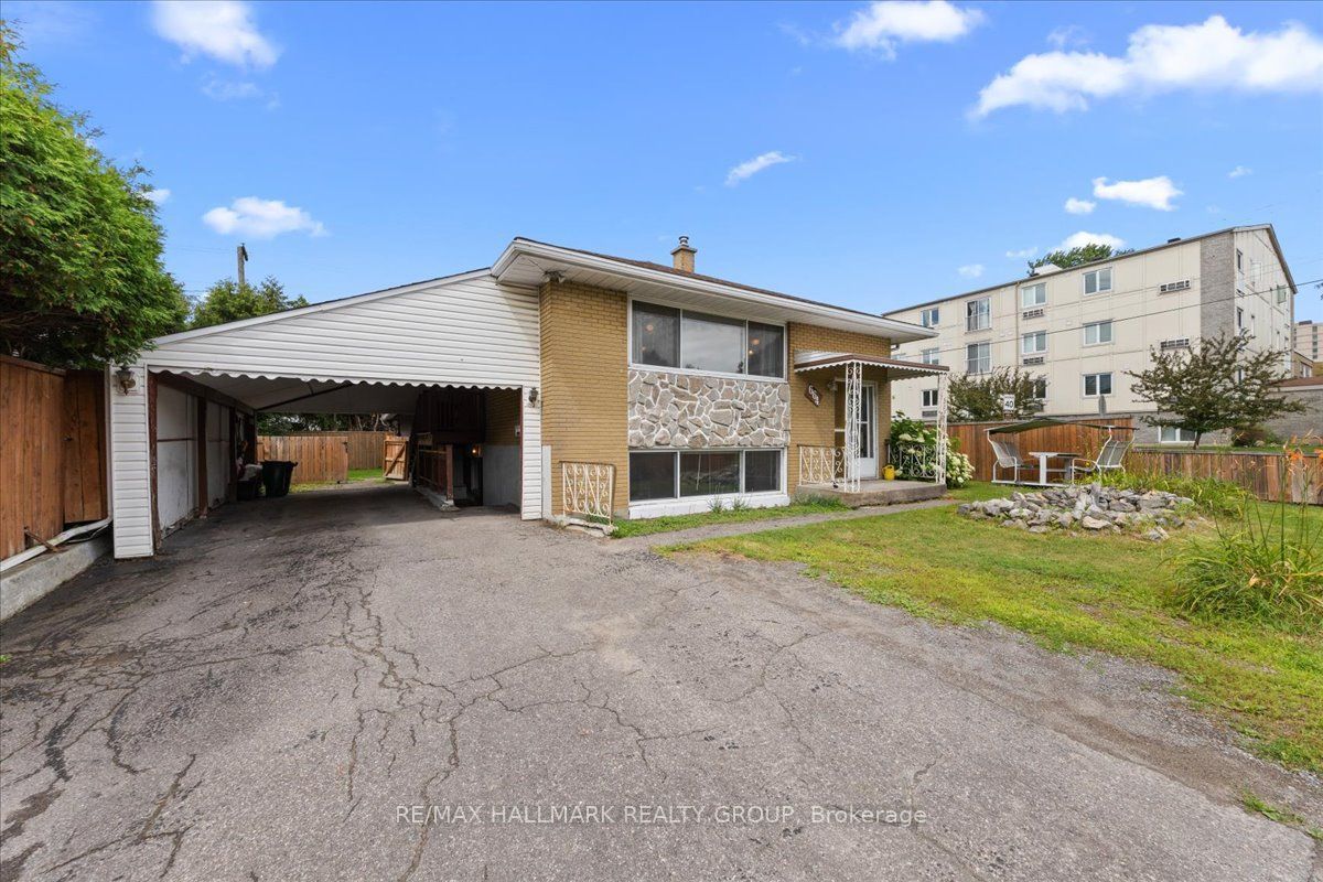 664 Cummings Avenue, Overbrook - Castleheights and Area, ON K1K 2K8
