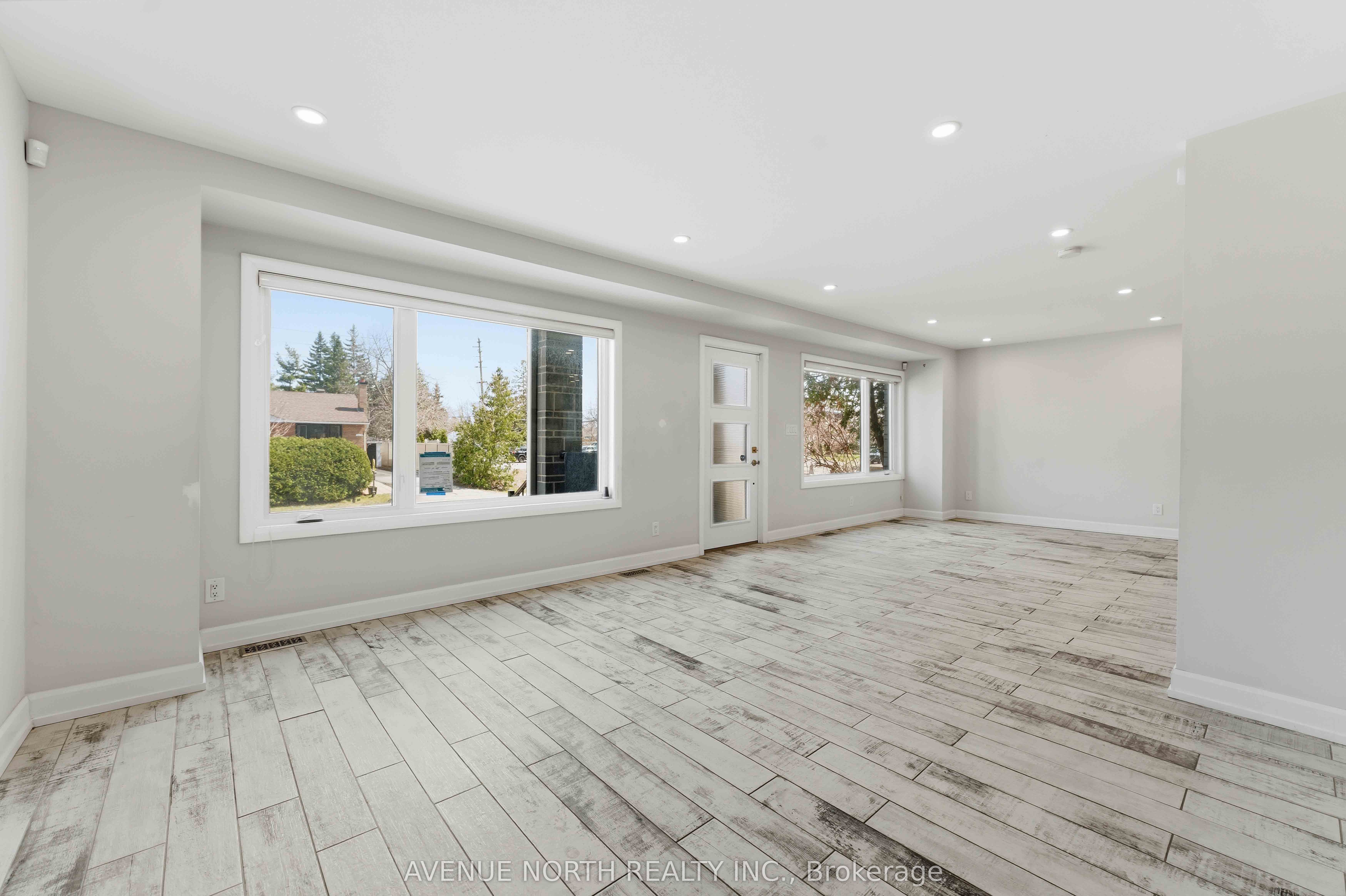 2676 Ayers Avenue, Hunt Club - South Keys and Area, ON K1V 7W8 photo 5