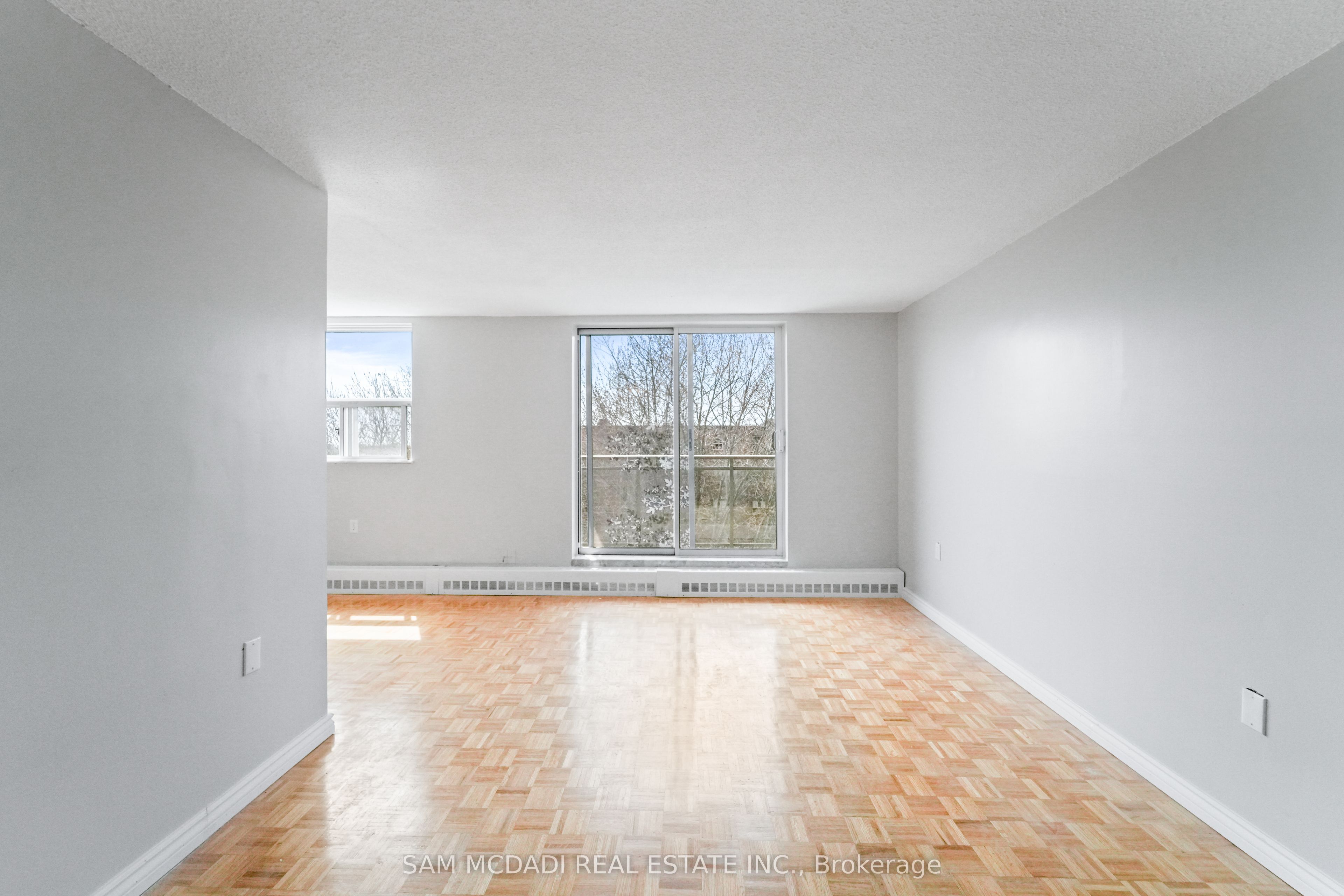 62 Spencer Street 302, Cobourg, ON K9A 1C2 photo 2