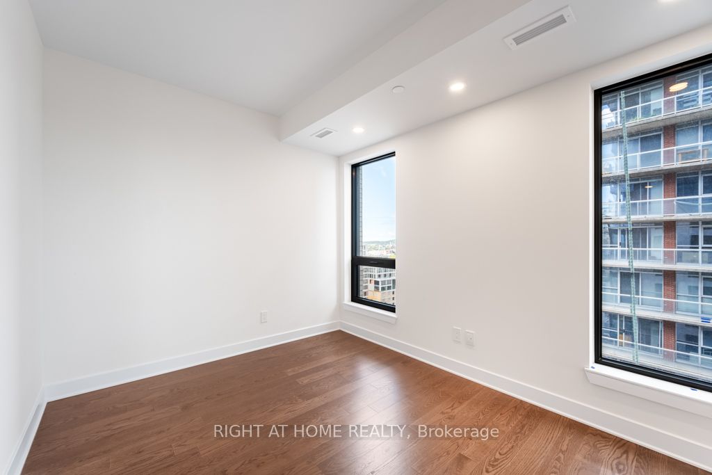 180 George Street 1403, Lower Town - Sandy Hill, ON K1N 0G8 photo 4