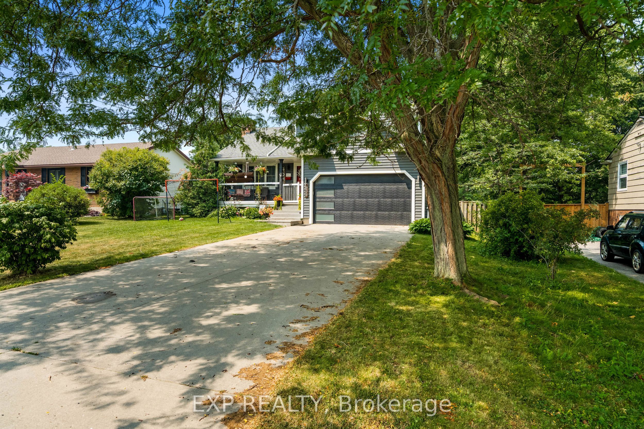 939 DAYTONA Drive, Fort Erie, ON L2A 4Z7 photo 3