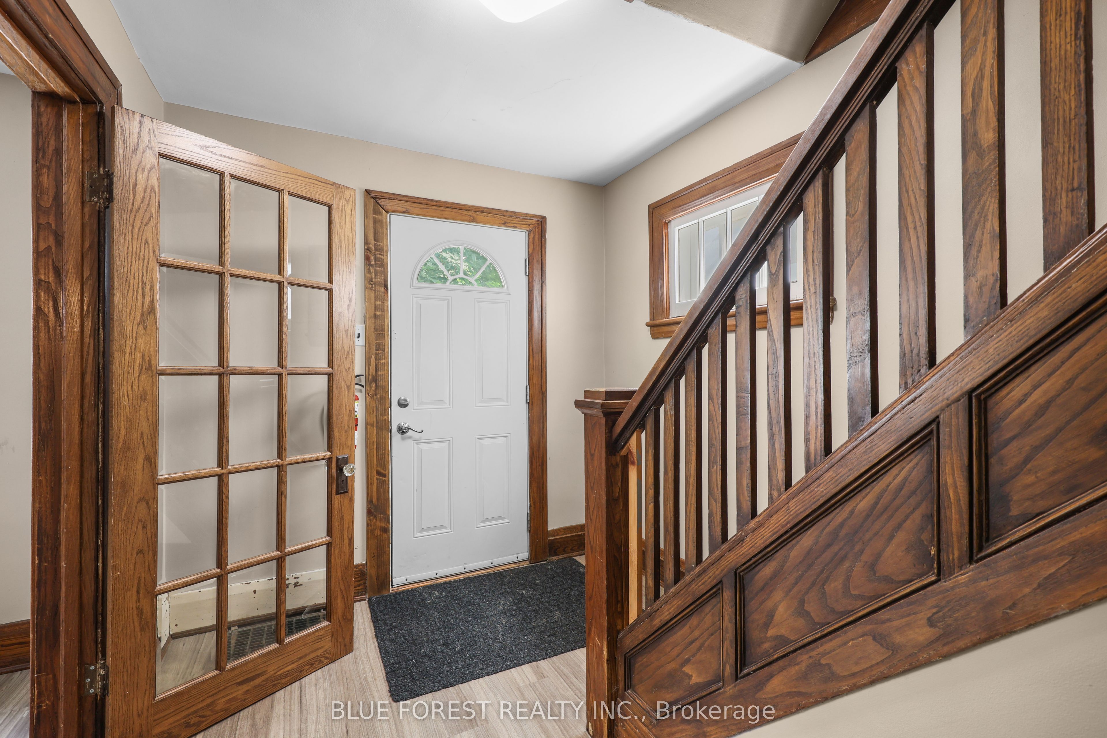 1047 Patricia Street, London East, ON N6A 3V3 photo 4