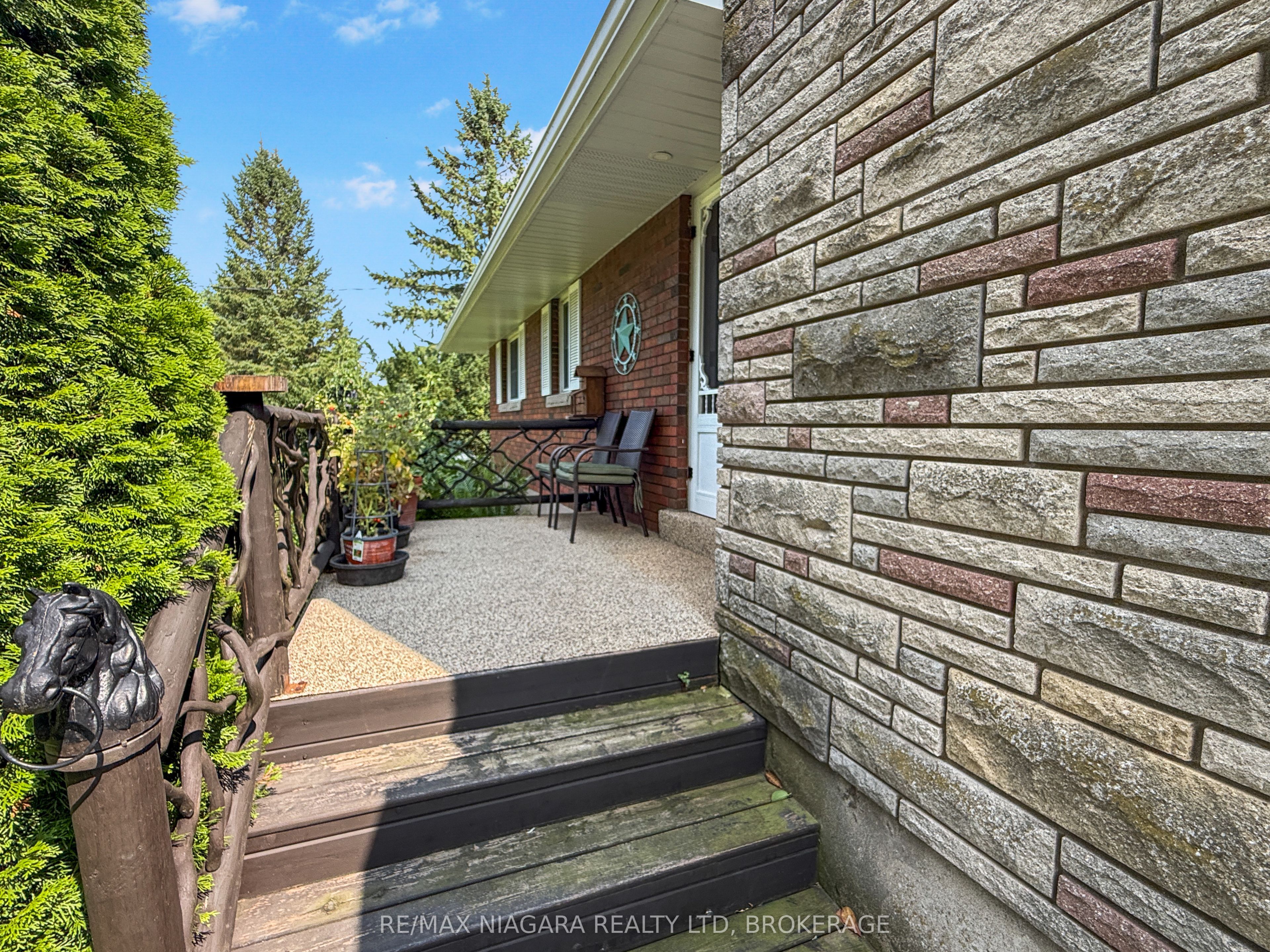 2223 Turner Road, Thorold, ON L3B 5N5 photo 3