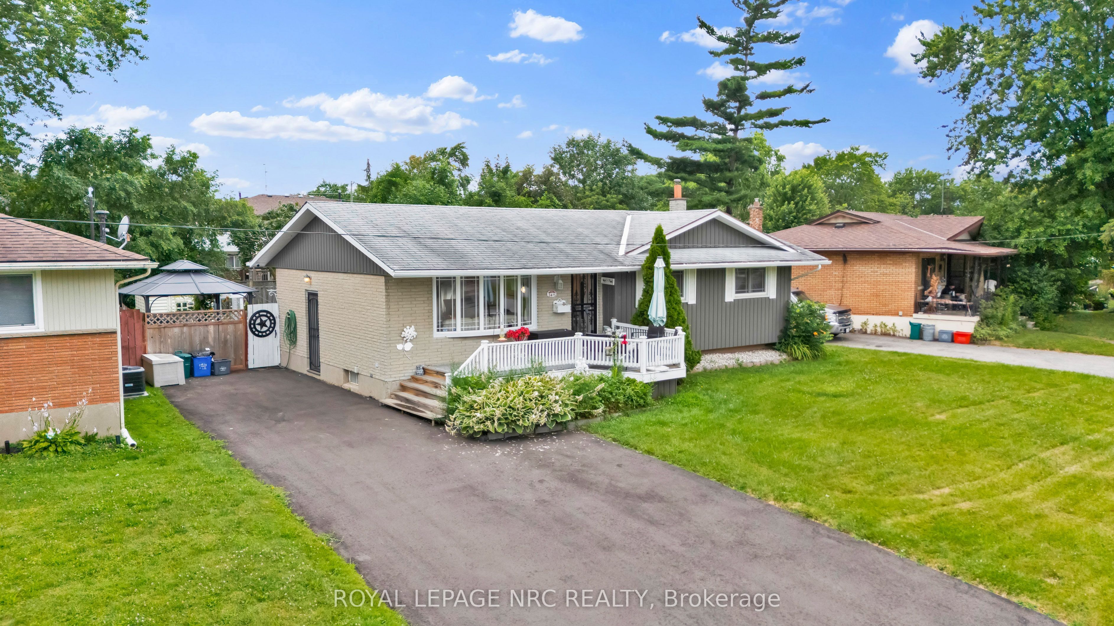 8415 Parkway Drive, Niagara Falls, ON L2G 6W8 photo 4