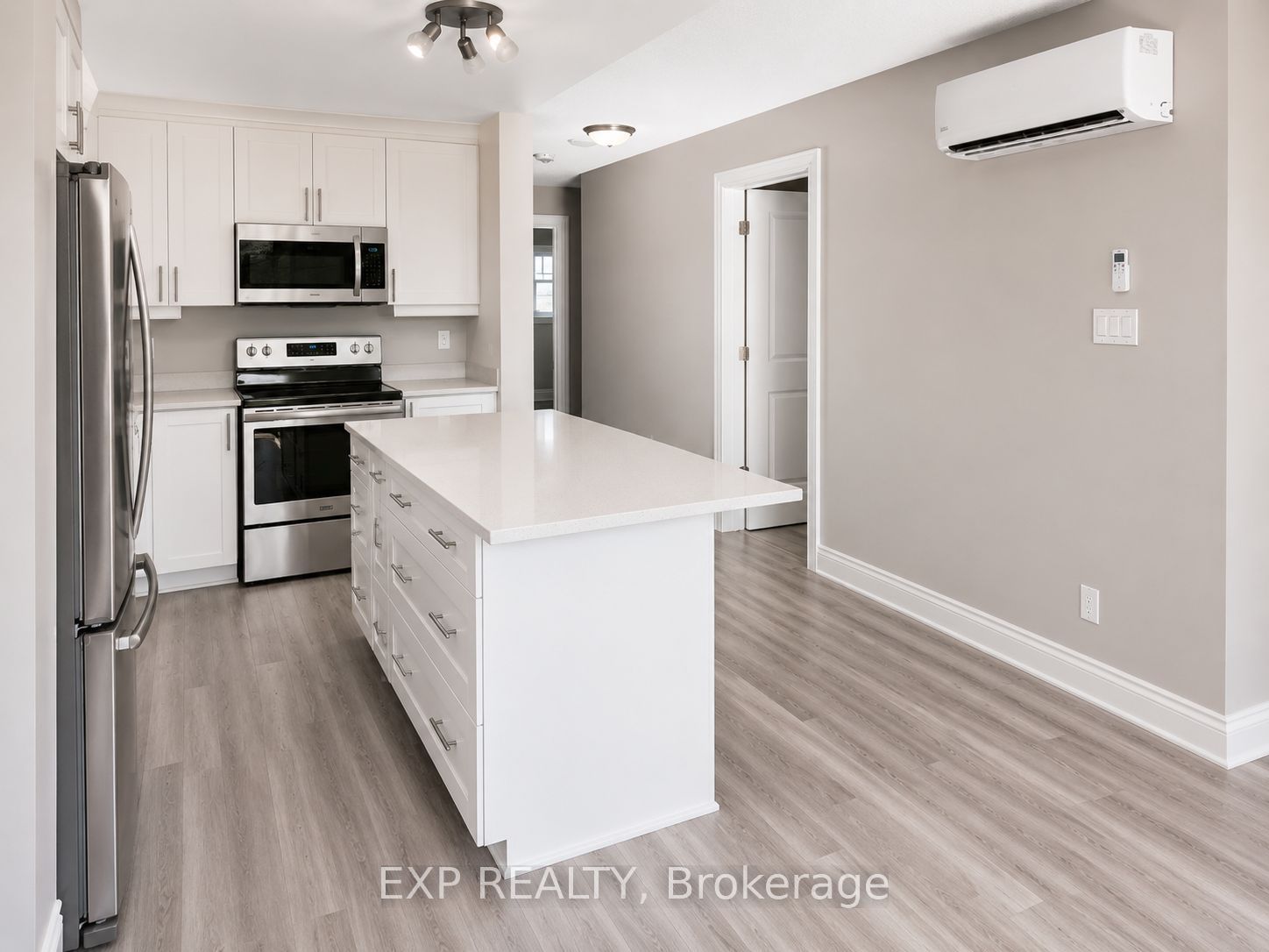 302 MASTERS Lane 262, Clarence-Rockland, ON K4K 0L3 photo 3