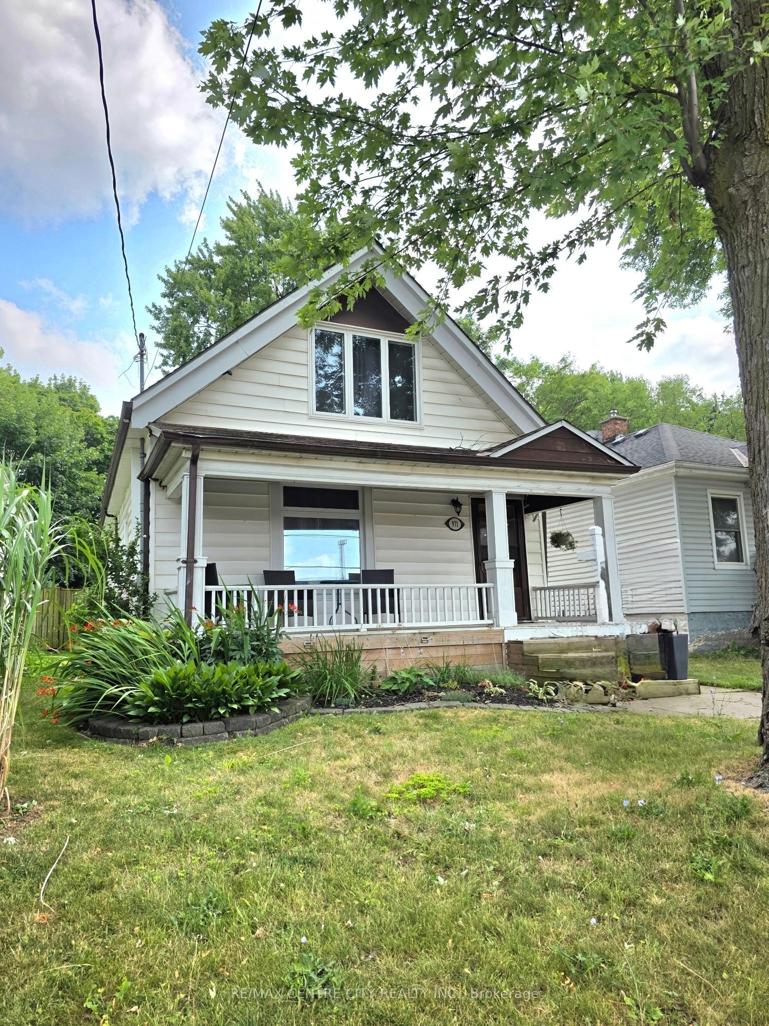 971 Elias Street, London East, ON N5W 3P5 photo 2