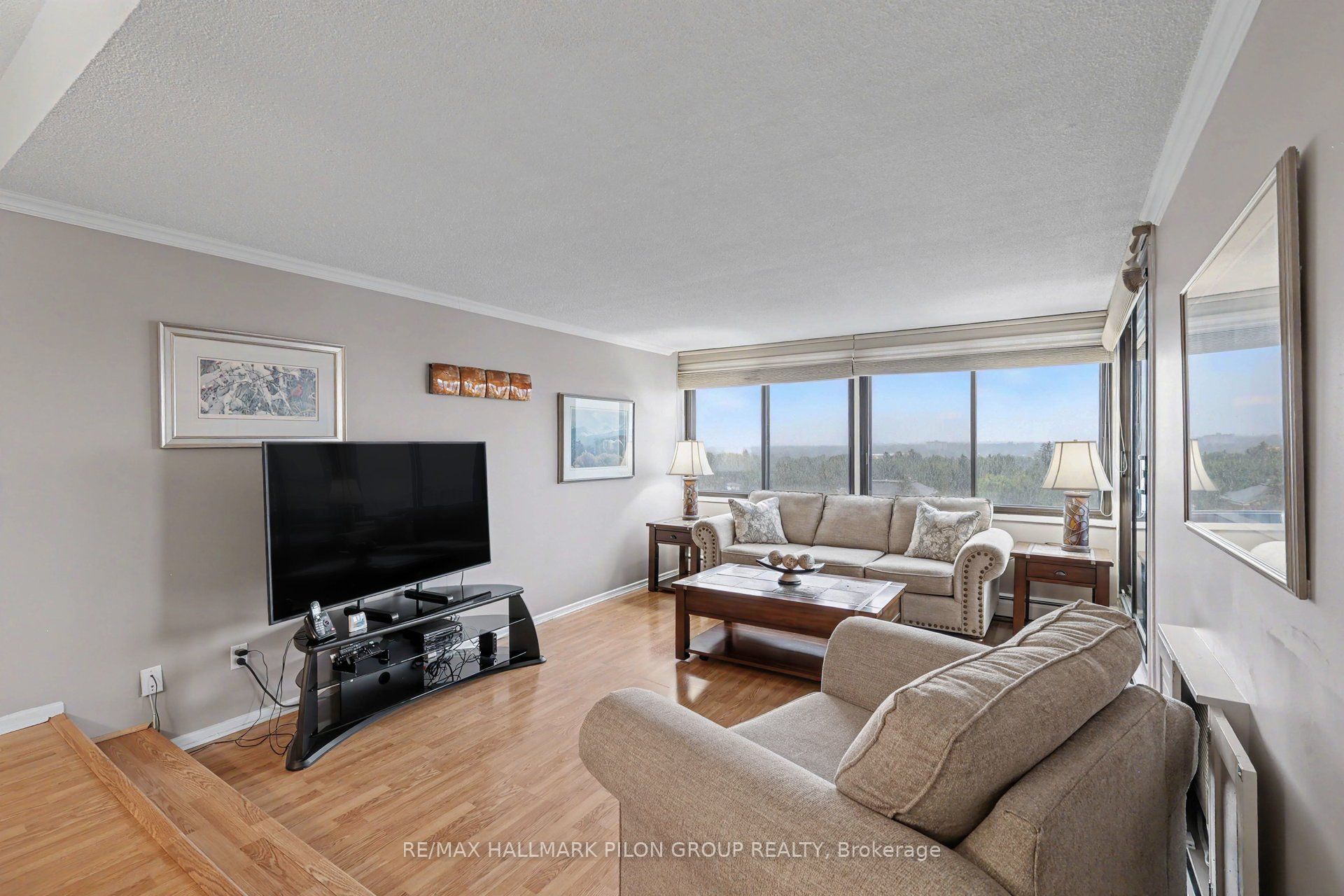 415 Greenview Avenue 1305, Britannia - Lincoln Heights and Area, ON K2B 8G5 photo 4