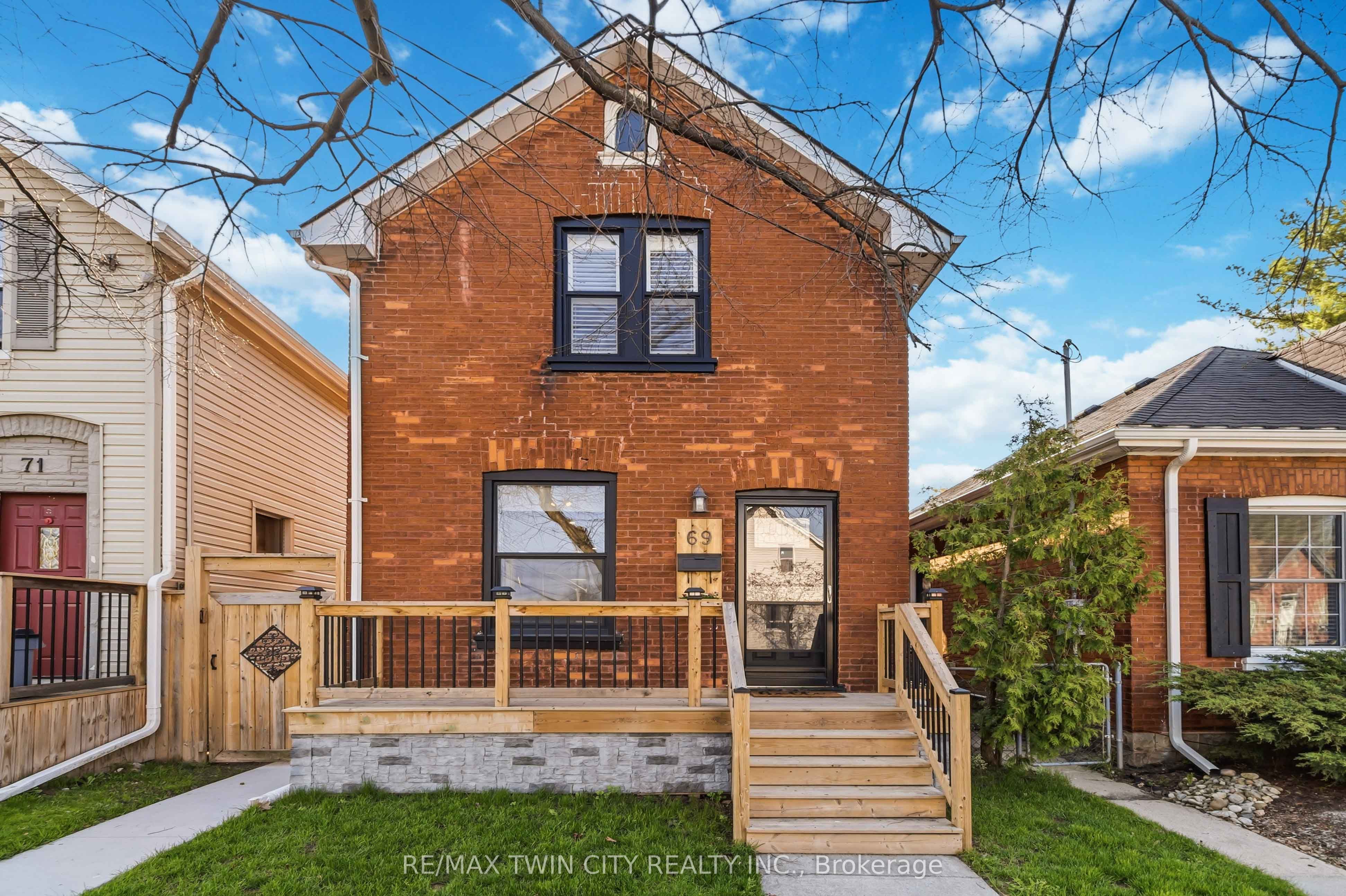 69 St Paul Avenue, Brantford, ON N3T 4E7 photo 4