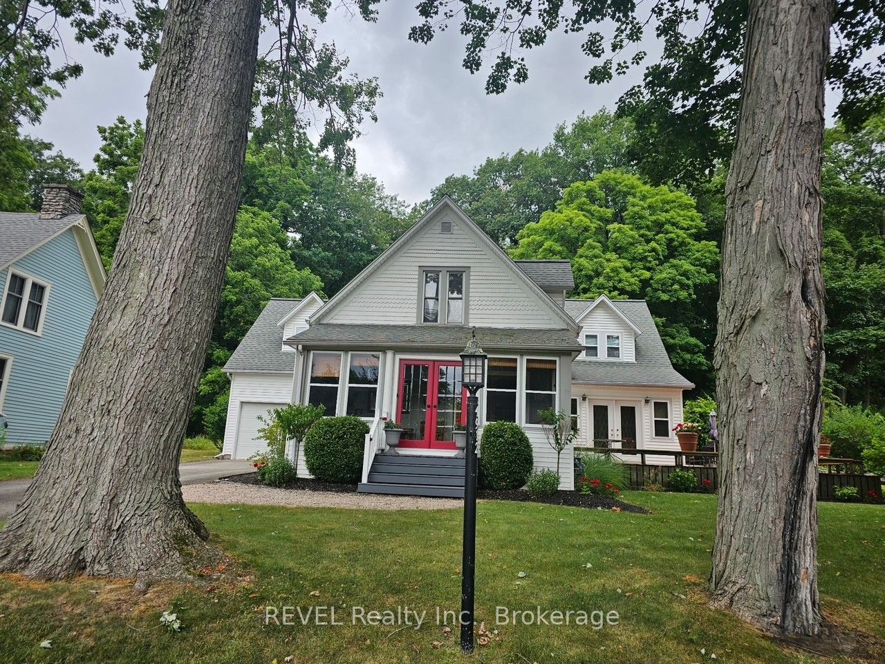 4912 Brown Road, Fort Erie, ON L0S 1N0 photo 2