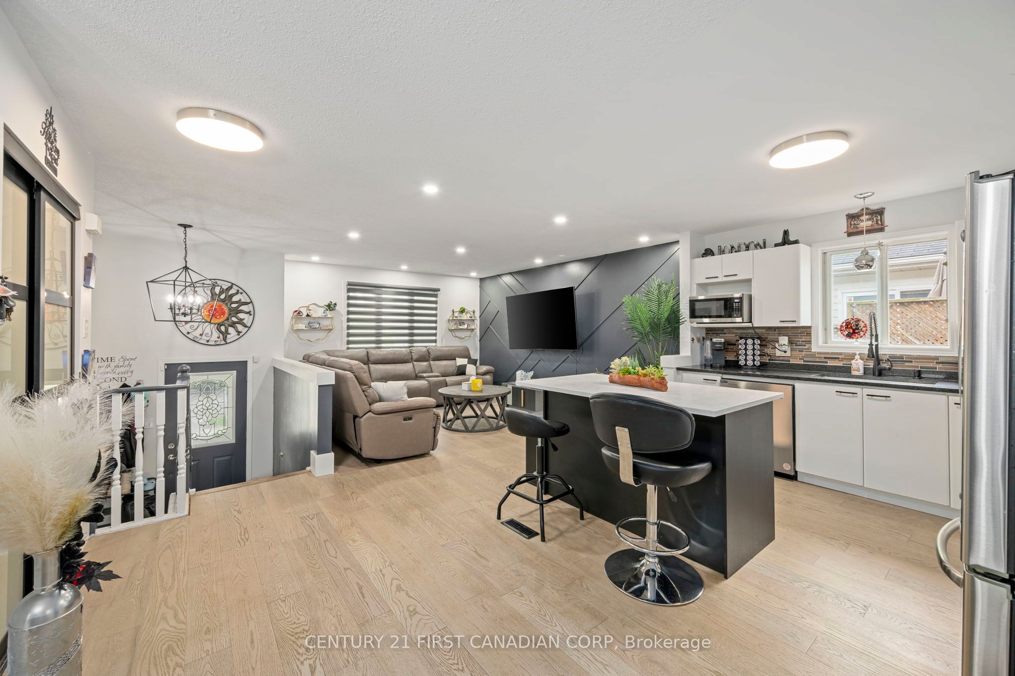 902 Railton Avenue, London East, ON N5V 4V9 photo 5