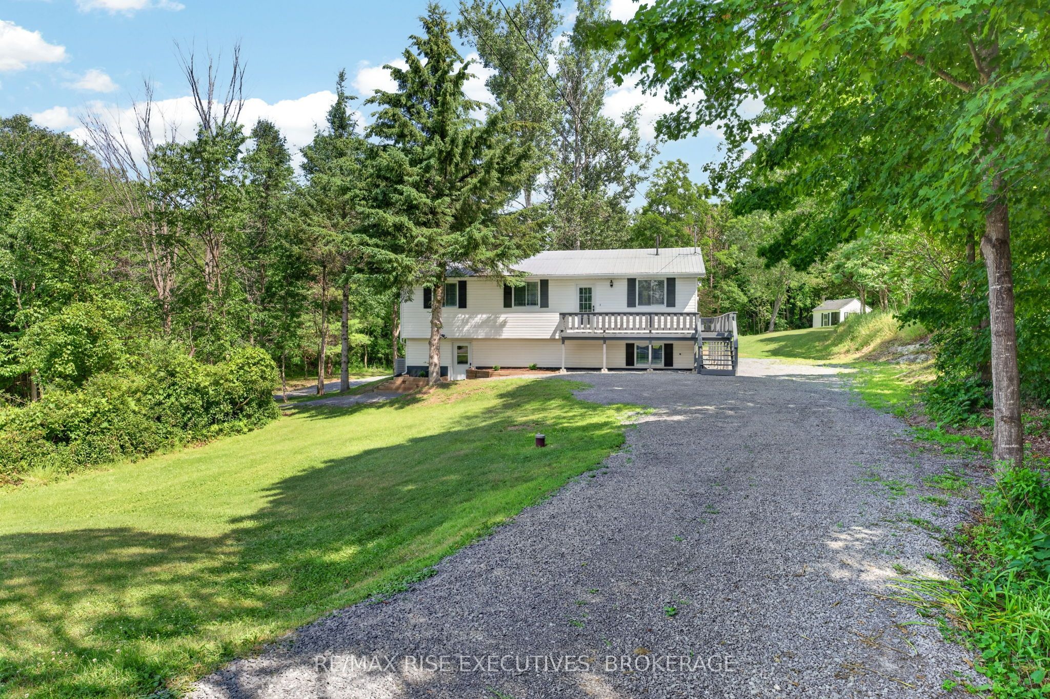 1022 Bauder Road, Frontenac, ON K0H 1W0