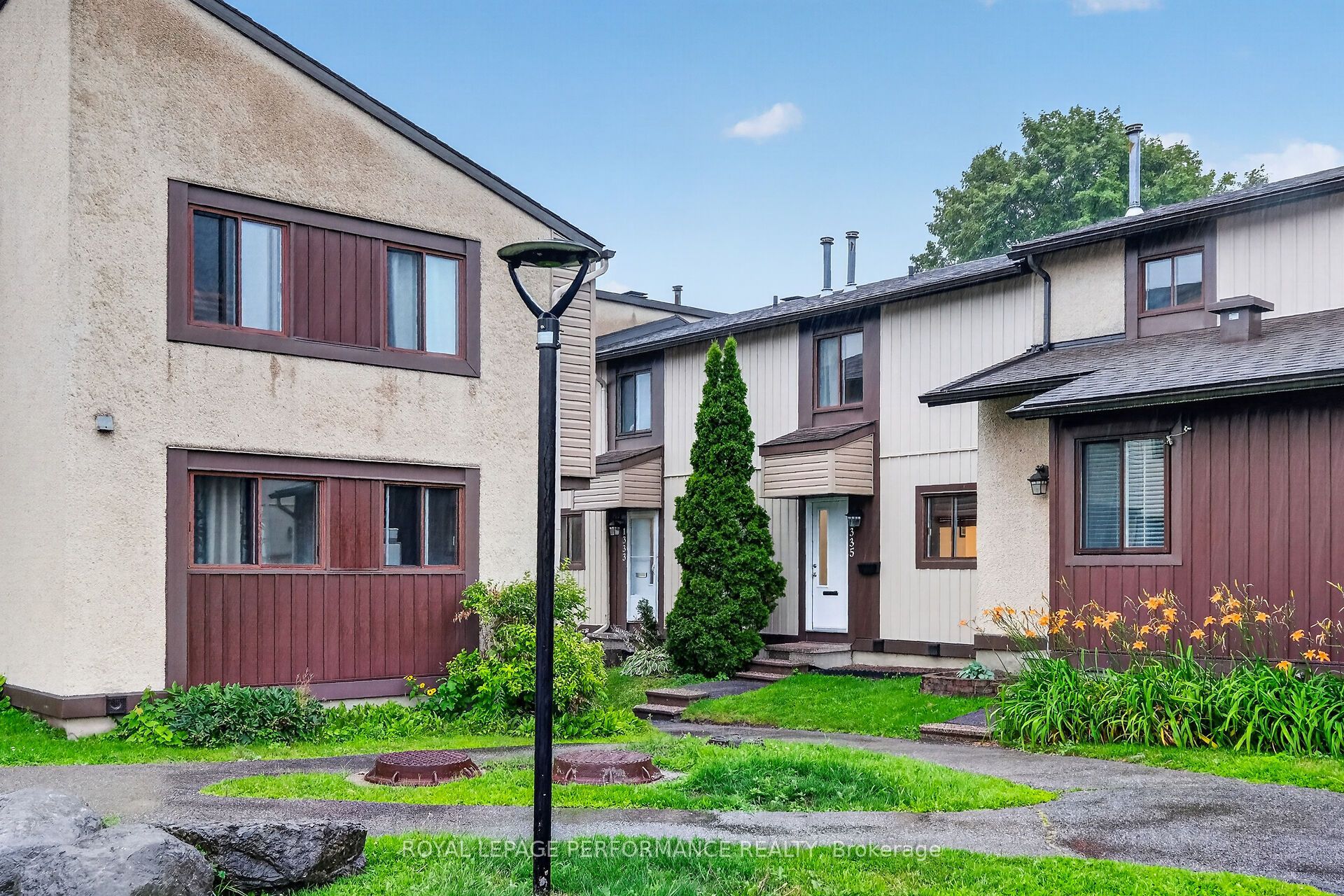 1335 bethamy Lane, Beacon Hill North - South and Area, ON K1J 8P3
