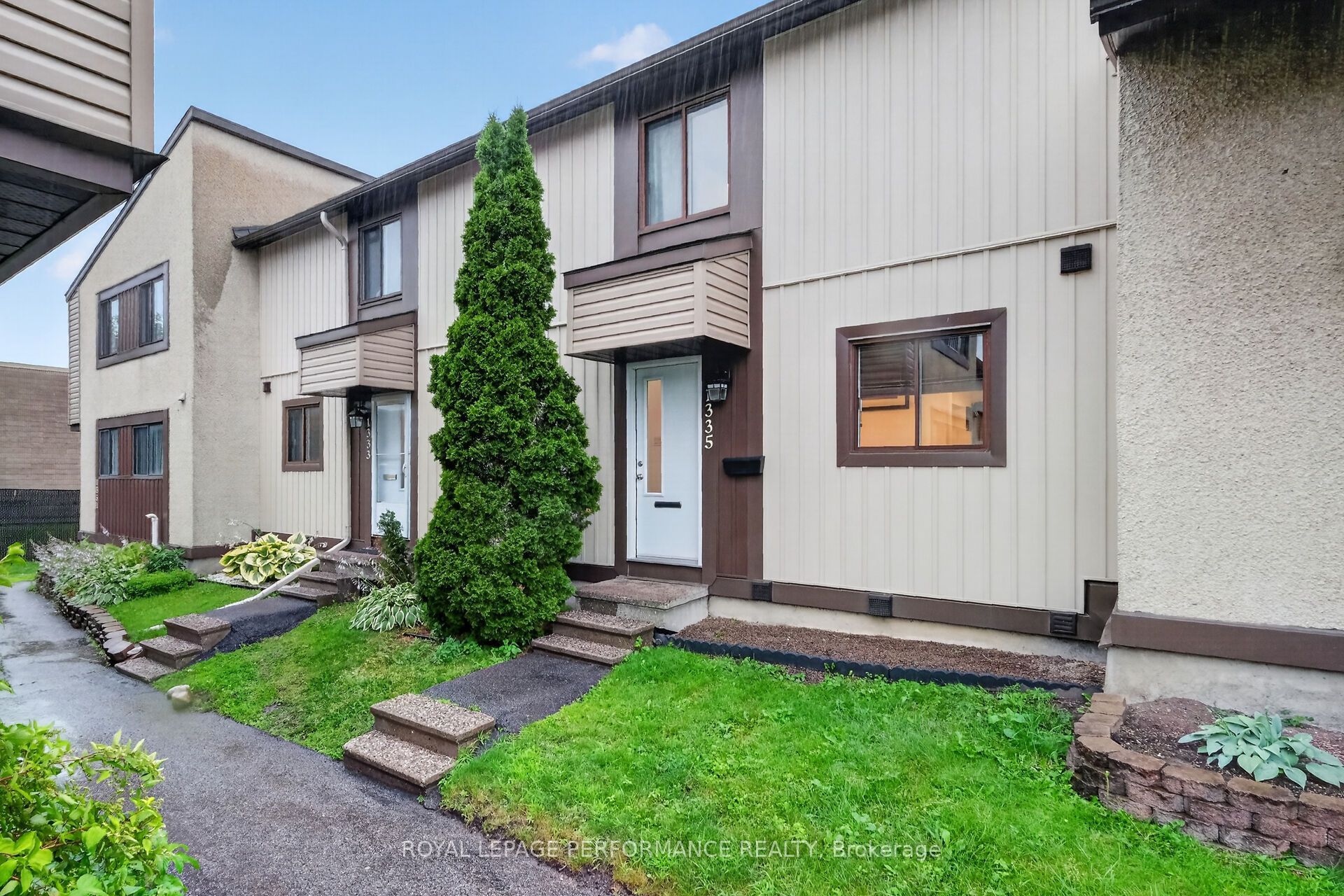 1335 bethamy Lane, Beacon Hill North - South and Area, ON K1J 8P3 photo 2