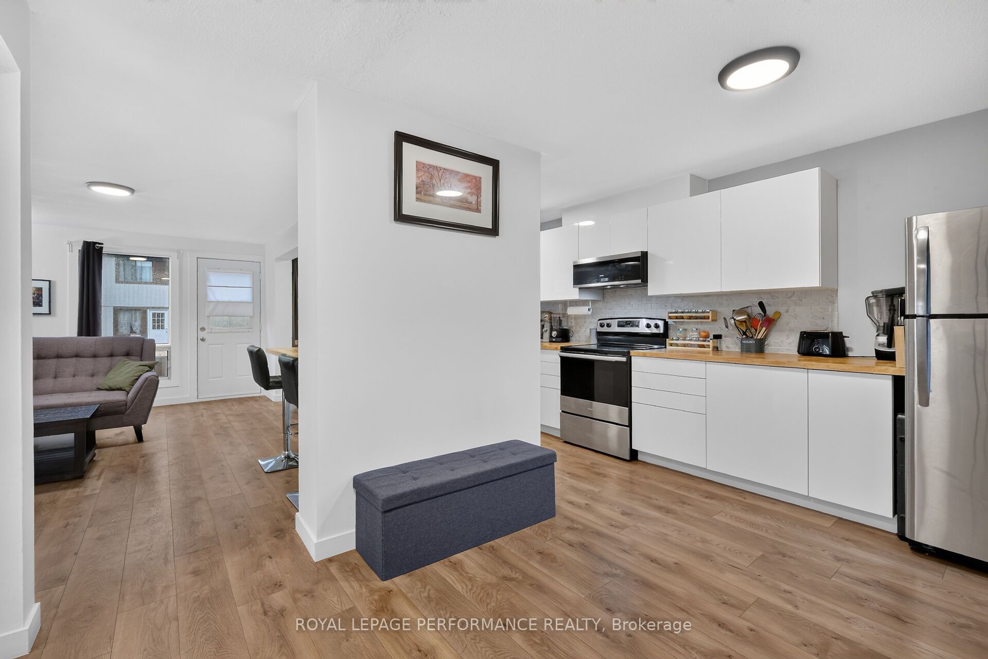 1335 bethamy Lane, Beacon Hill North - South and Area, ON K1J 8P3 photo 4