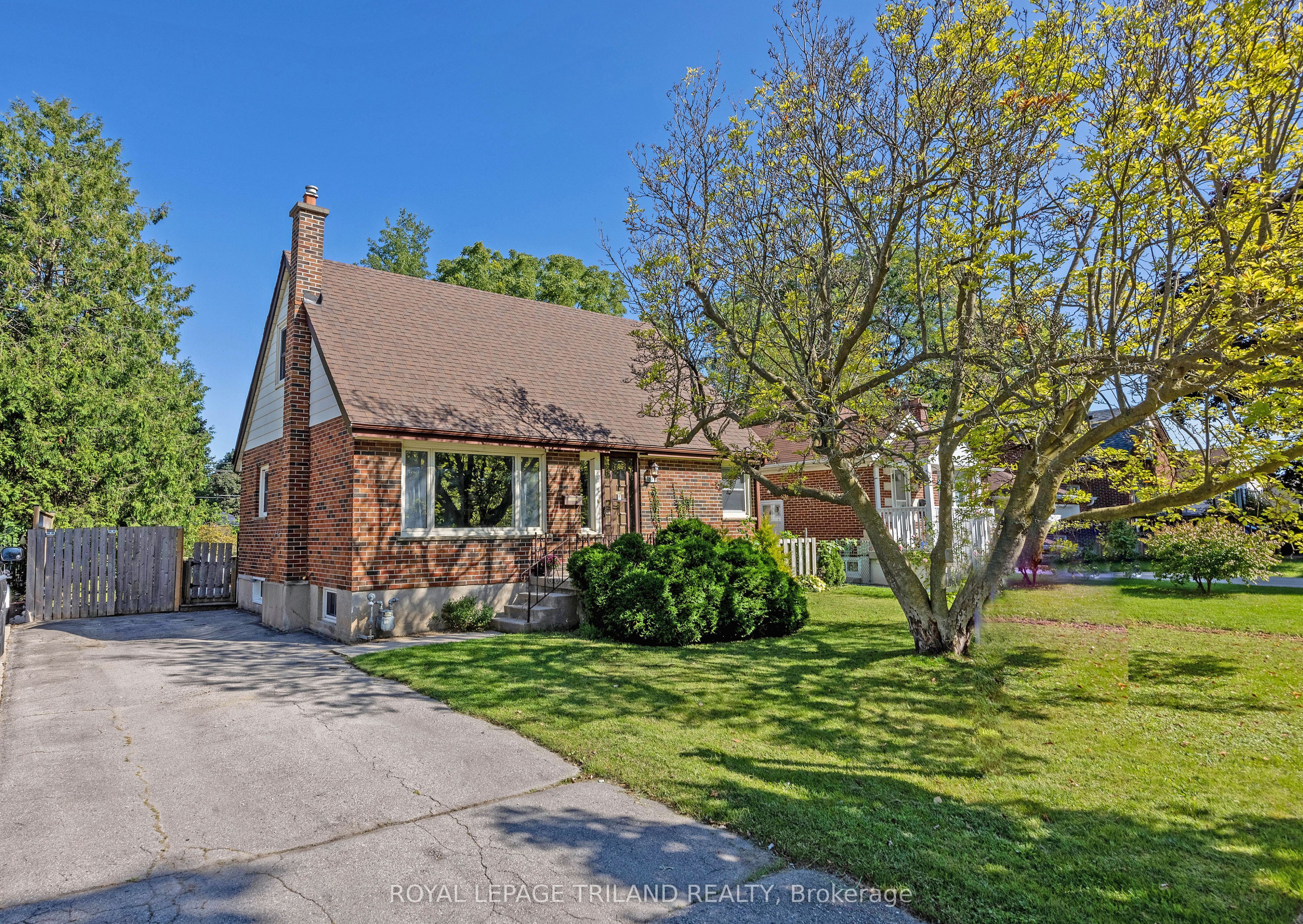 1874 Churchill Avenue, London East, ON N5W 2L6